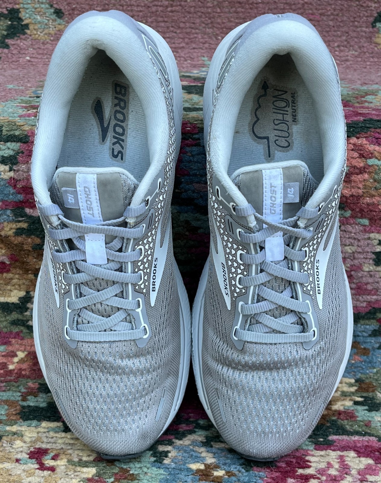 Brooks Ghost 14 Gray White Running Walking Shoes ~ Women’s Size 11 Wide