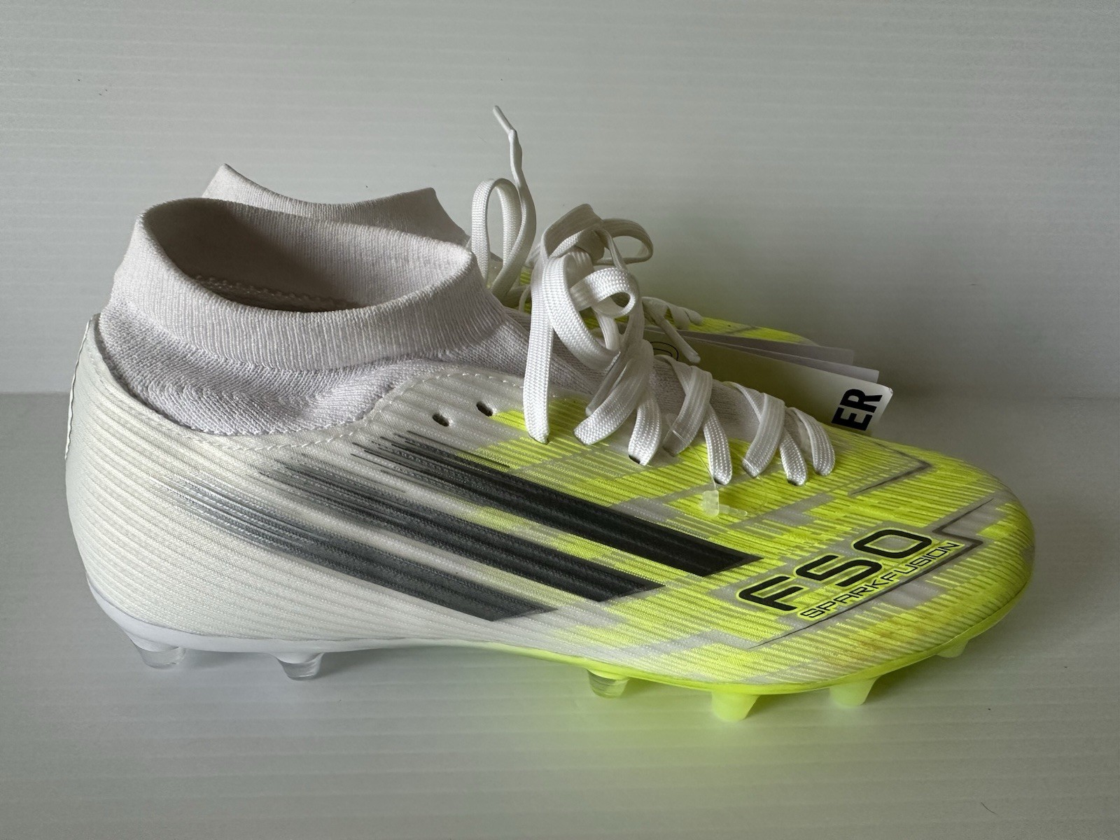 NEW Women’s Size 7 Adidas F50 Sparkfusion League FG AG Soccer Cleats For Her