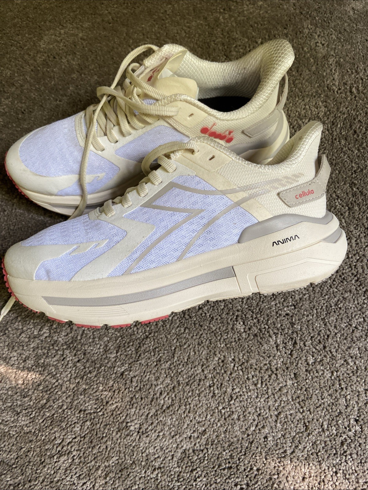 Diadora Cellula size 8.5 Sneakers Athletic Running Athleisure Comfort Designer