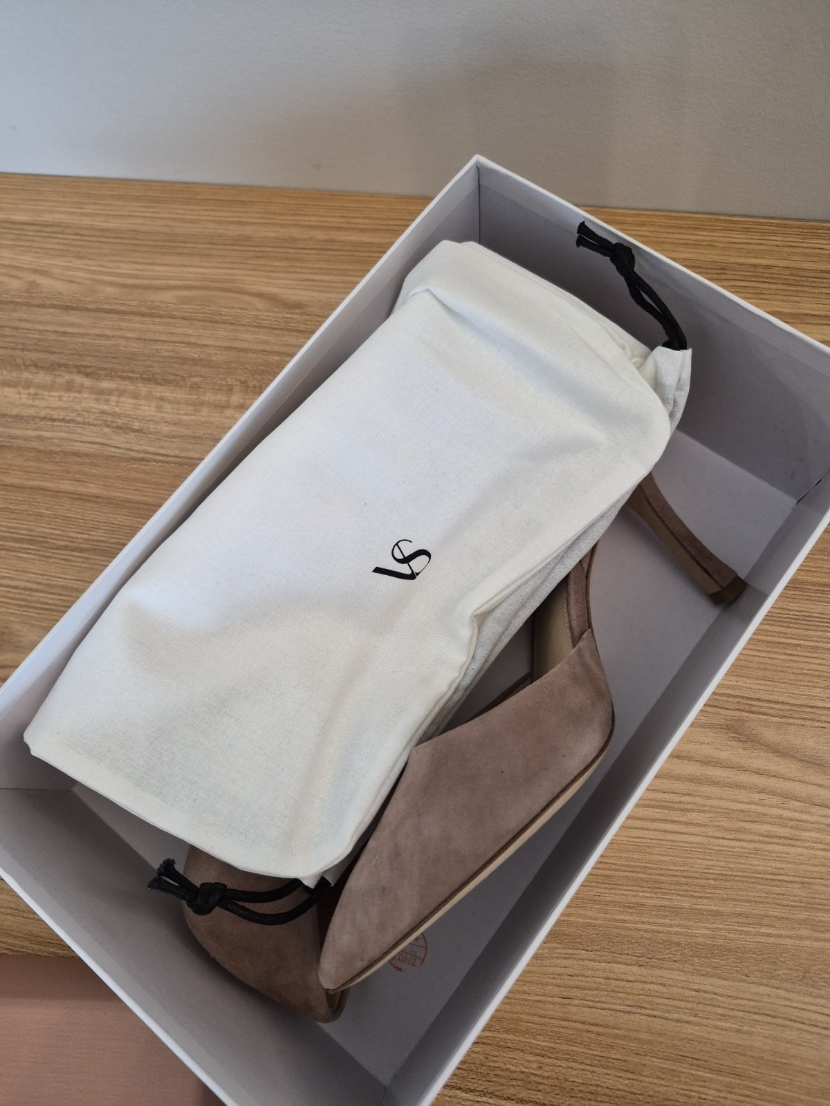 Sz 8.5 Via Spiga «Ondine» Blush Suede Pumps Brand New With Box