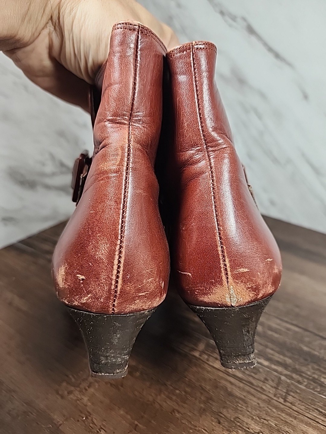 ☆LOOK☆ ~Amalfi Idle Booties in Rust With Buckle Size 8 B~ ☆FREE-SHIPPING☆