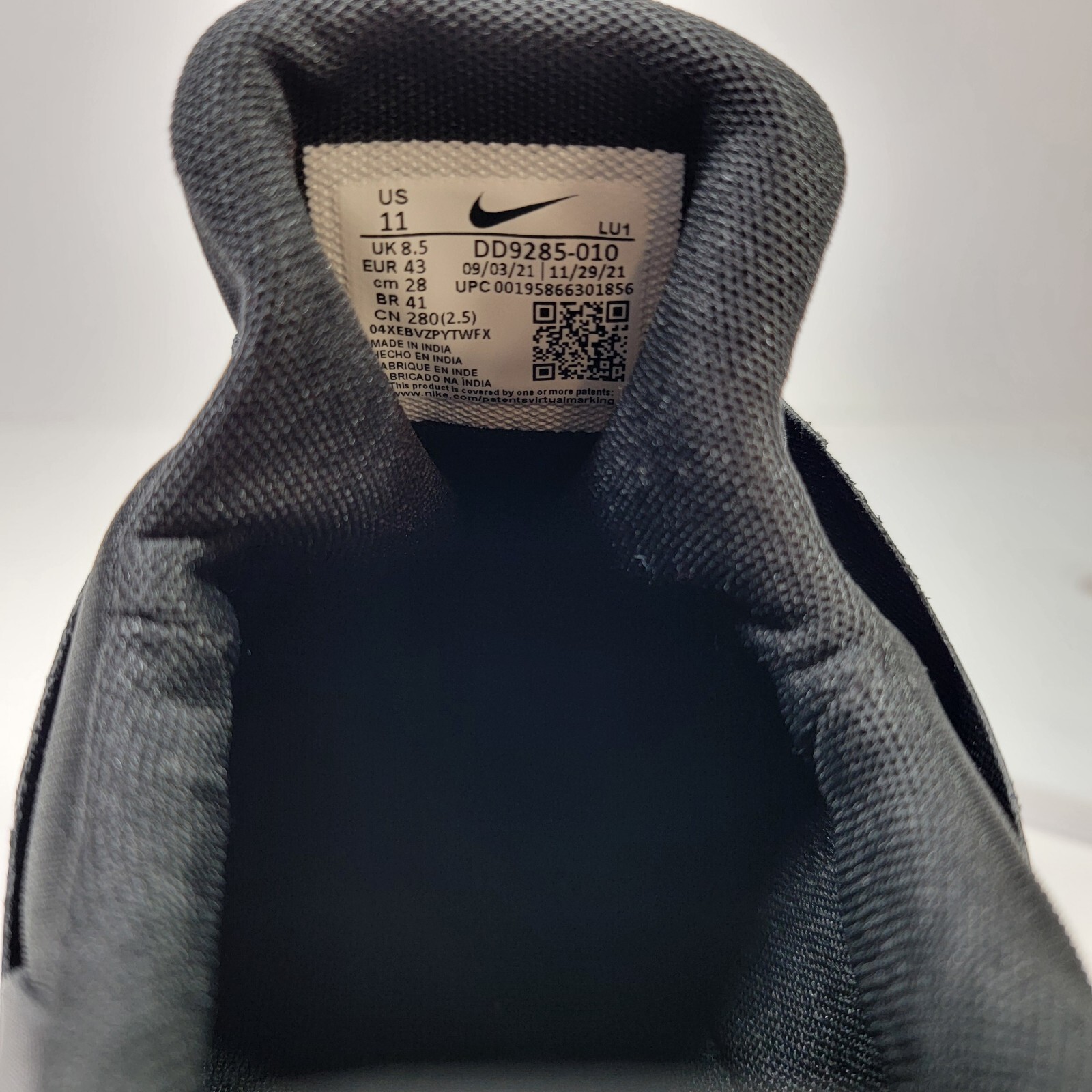 Nike Air Max Bella TR 5 Running Shoes Women’s 11 Black White Charcoal DD9285-010