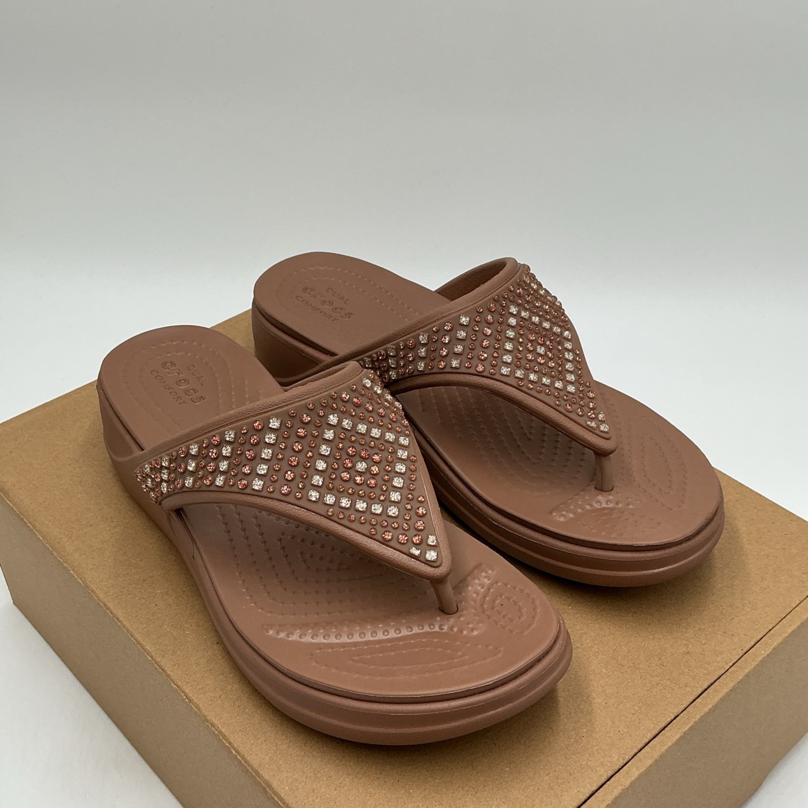 Crocs Monterey Shimmer Sandals Women’s US 5 Brown Slip On Wedge Heel Eby3560