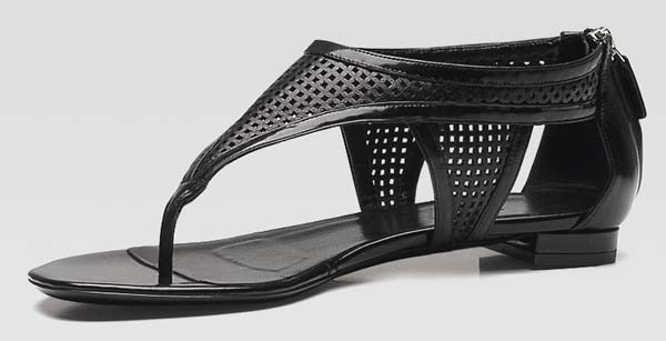 GUCCI KIM AMAZING PERFORATED BLACK LOGO ZIPPER THONGS SANDALS EU 37 I LOVE SHOES
