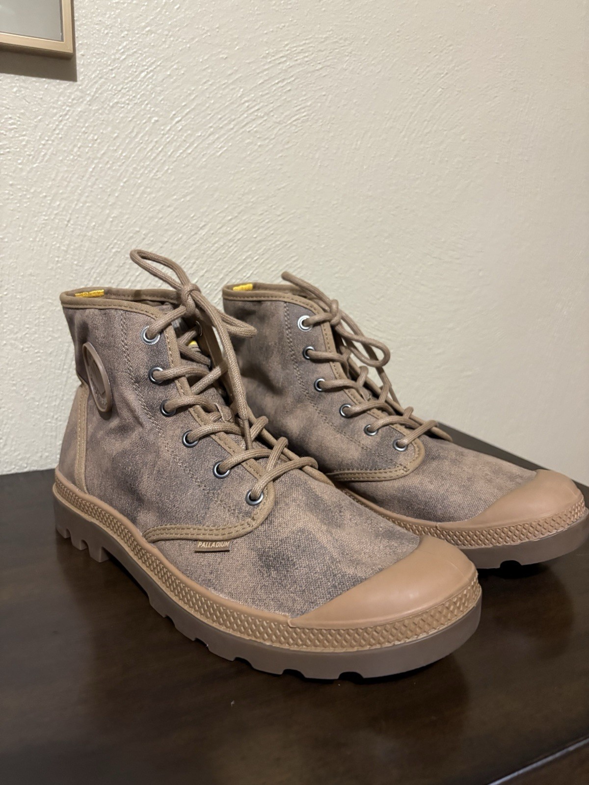 Palladium Pampa Hi Canvas Boots Men’s 10 Brown Lace Up New