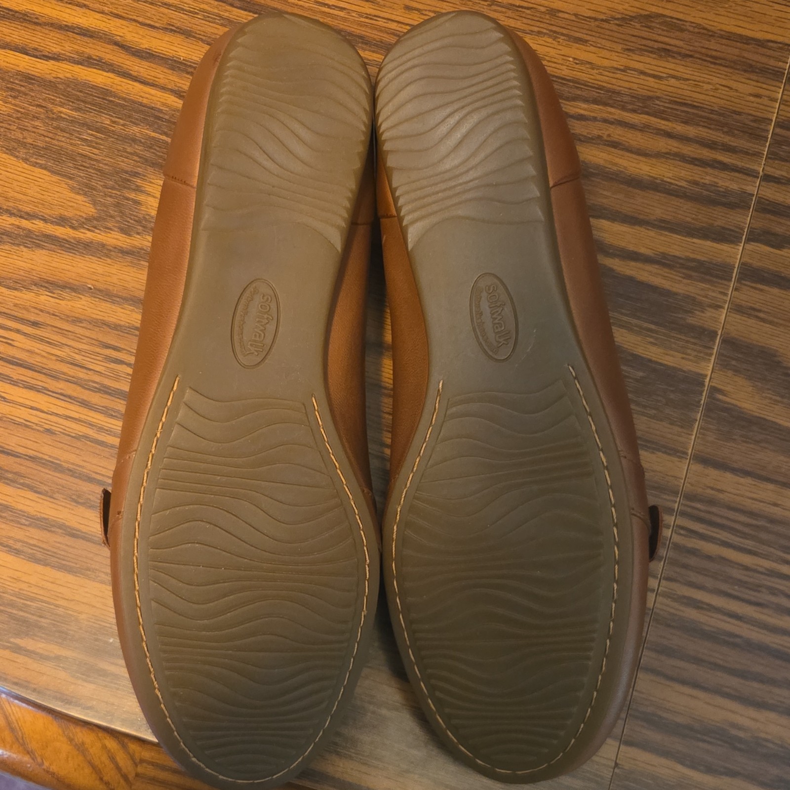 SoftWalk Women’s Brown Leather Slip-On Loafer Flats Buckle Comfort Size 9 M