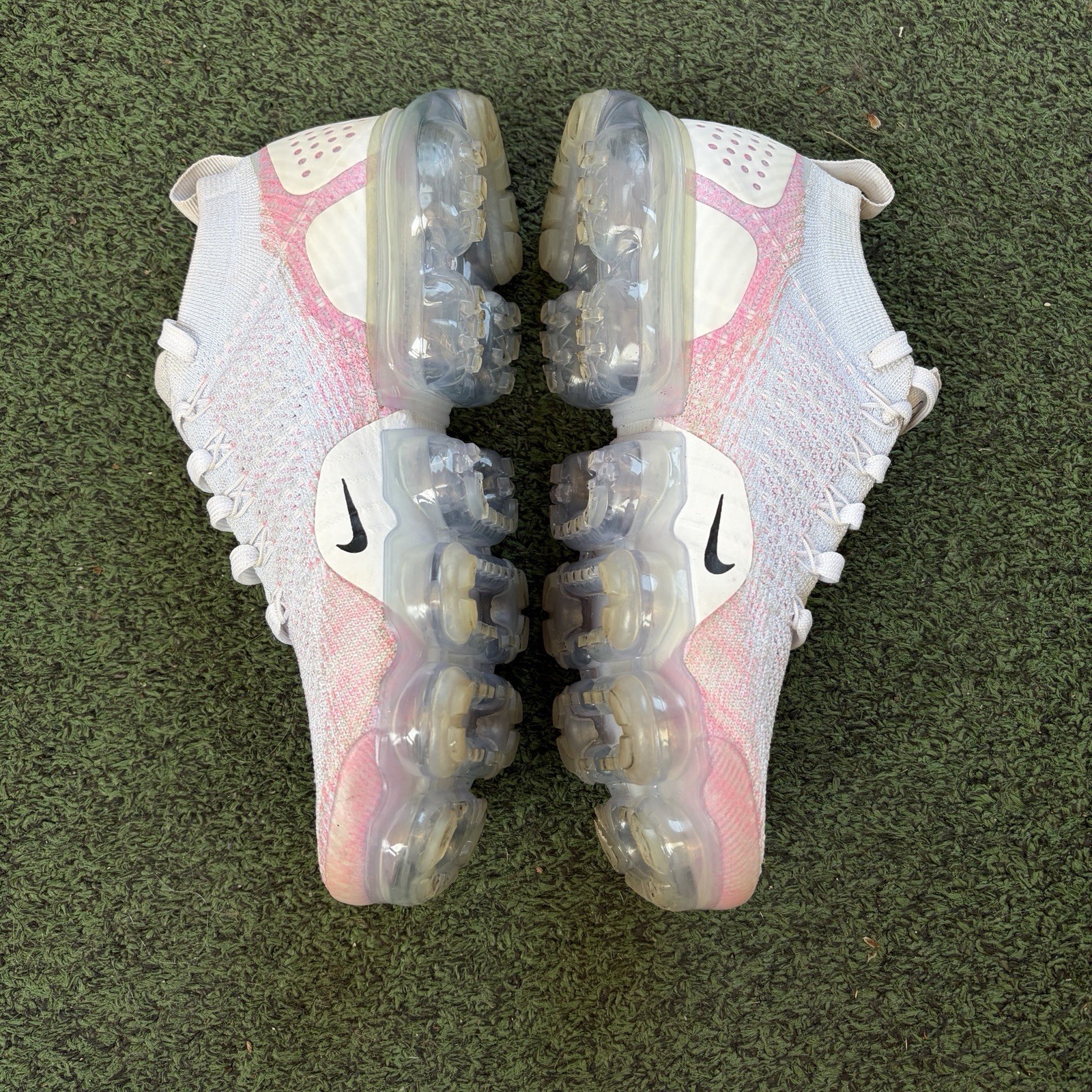 Nike Air VaporMax Flyknit 2 Hydrogen Pink Women’s Size 8.5 Sneakers 942843-102