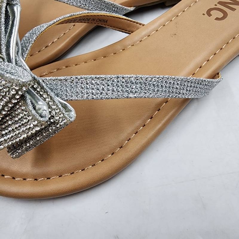 INC International Concepts Mabae Bow Flat Sandals Women’s 5.5M Silver Bling