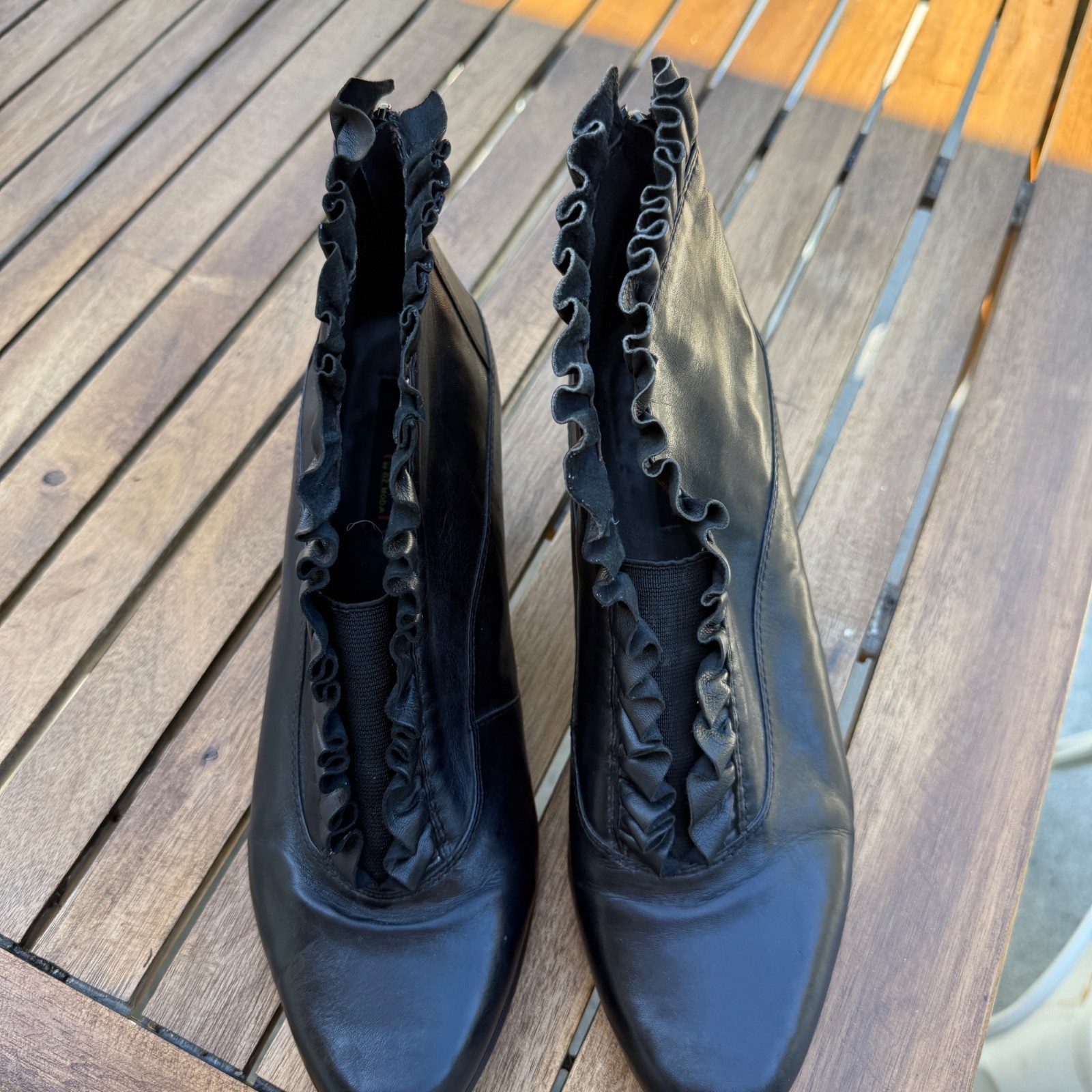 Everybody by EZ Moda Black Leather Ruffle Ankle Boots With Zipper Closure & 2.5-