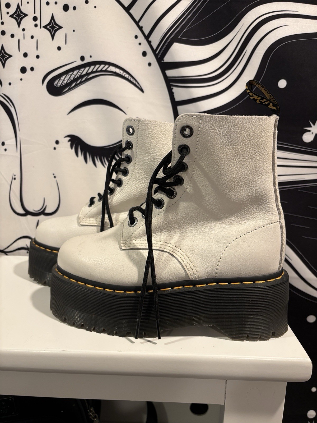 Dr. Martens 1460 Pascal Max White Leather Platform Lace-Up Ankle Boots US 7