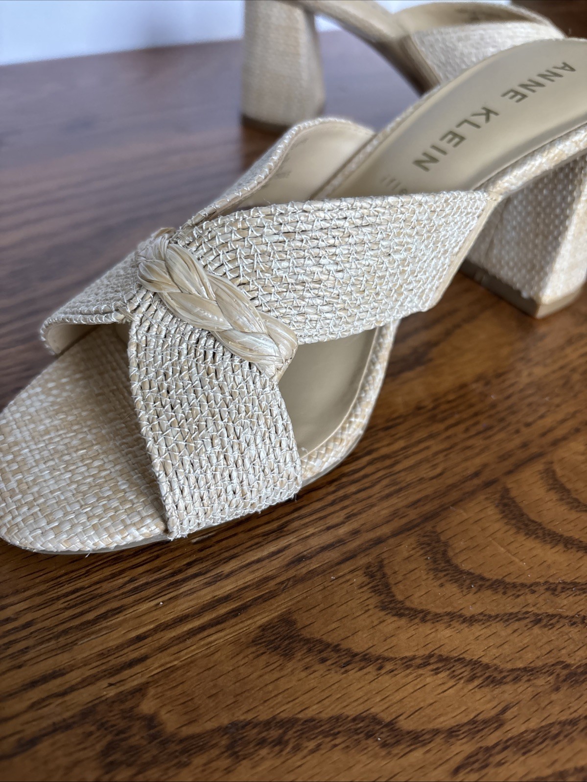 Anne Klein Women’s Size 7 1/2 Atlas Dress Sandals Raffia-Style 2.75 Inch Heels