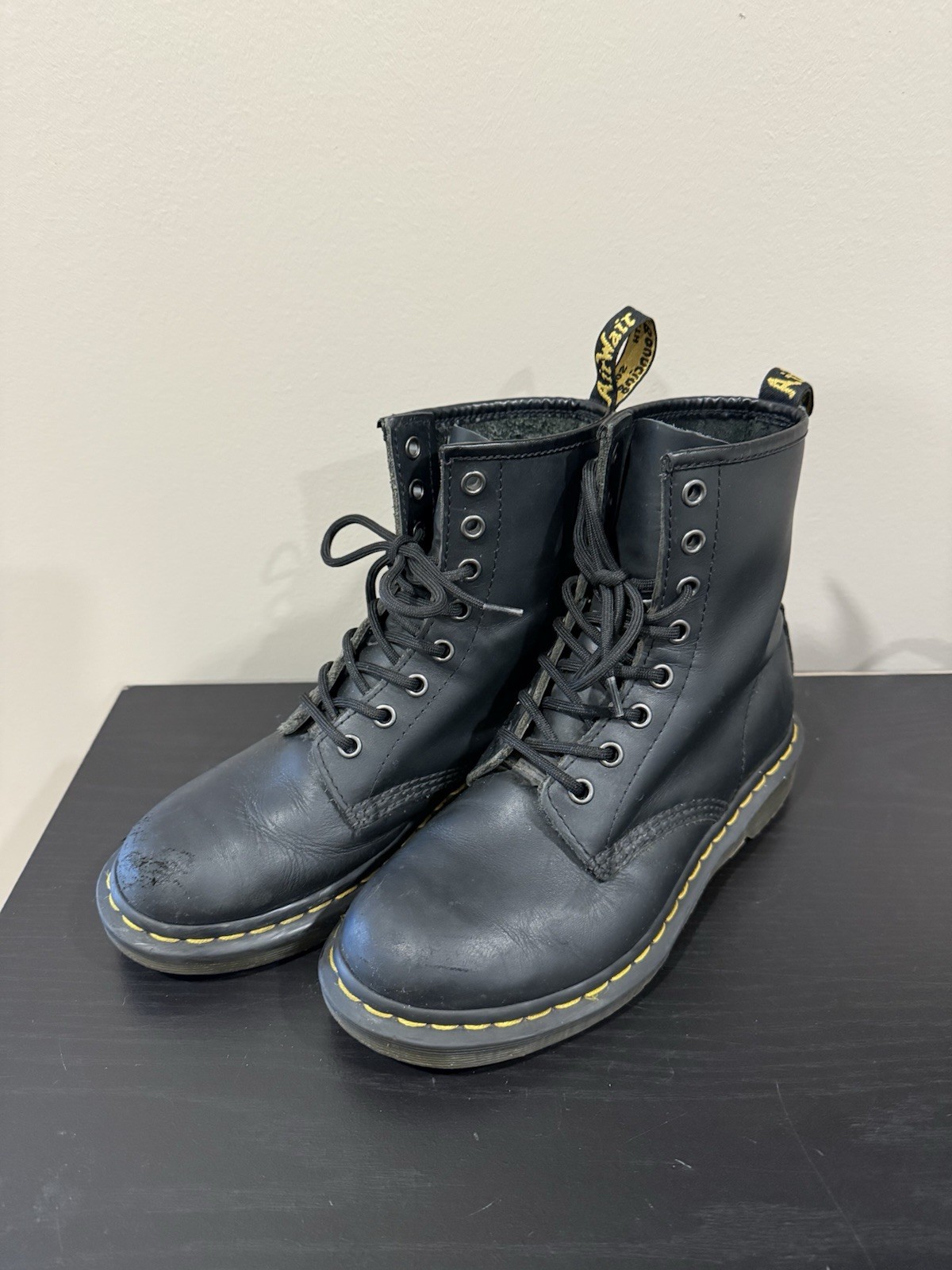 Dr. Martens Women’s Original Smooth Leather Lace Up Boots – Black, Size 7 US