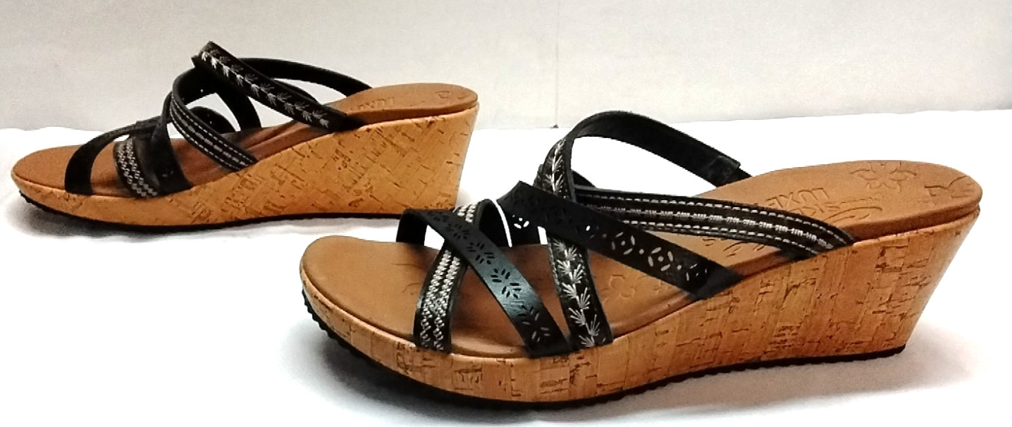 Women’s 10 M CALI From SKECHERS Black Strappy Sandals Luxe Foam Cork Wedge 31714