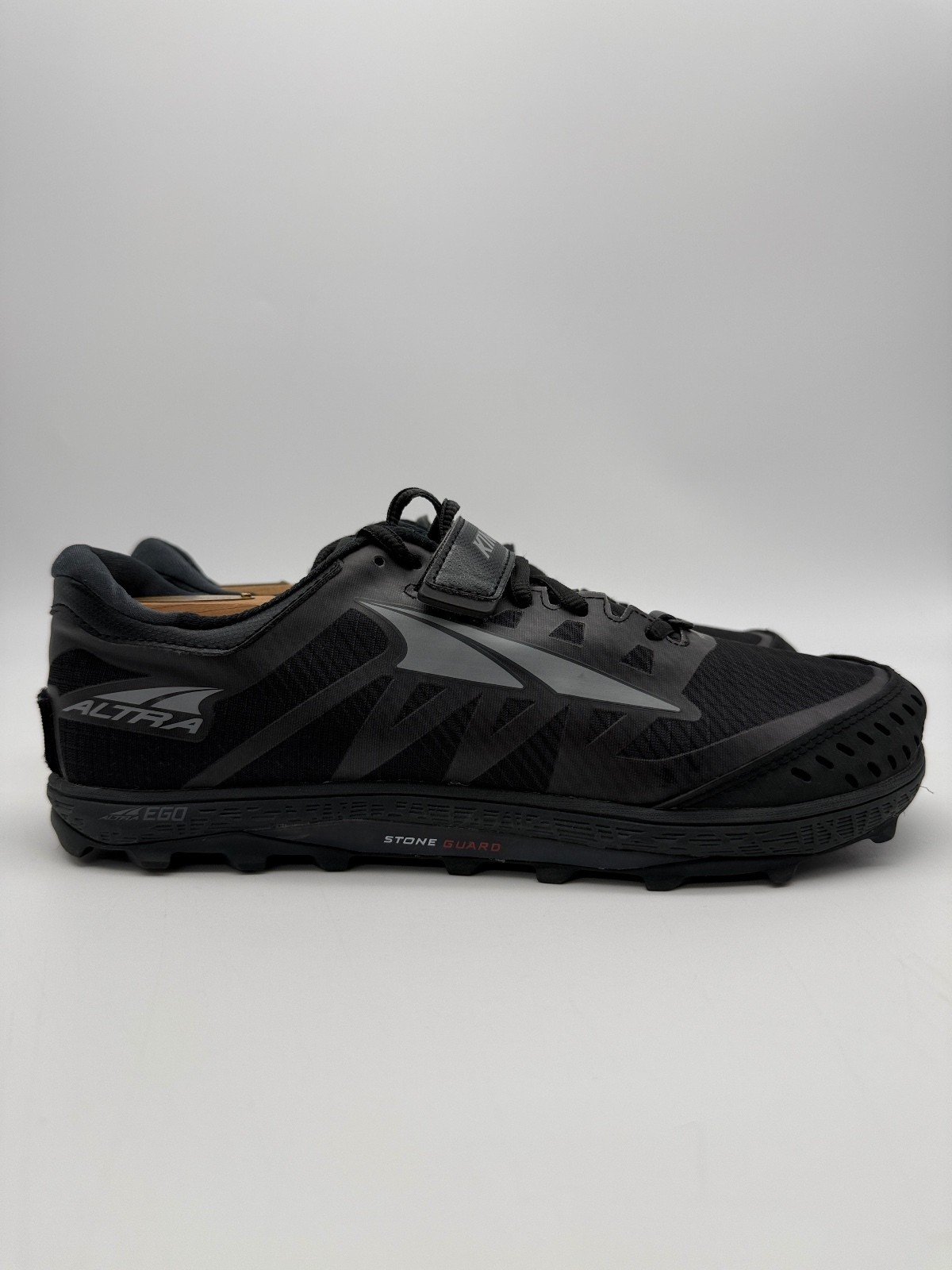Altra King MT 2 Womens Trail Running Shoes Black Vibram Size 10