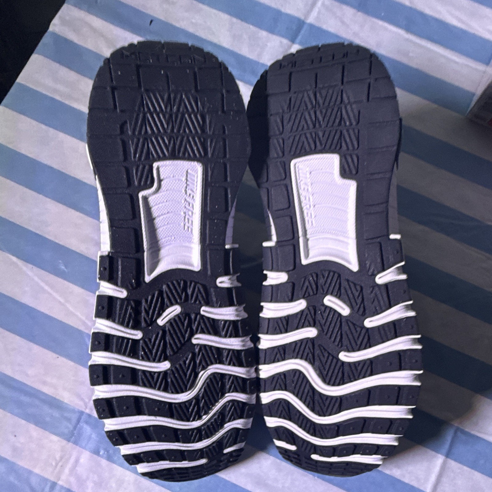 Nike Free Metcon 6 «Black White» FJ7126-001 Women’s Size 10 / Men’s 8.5