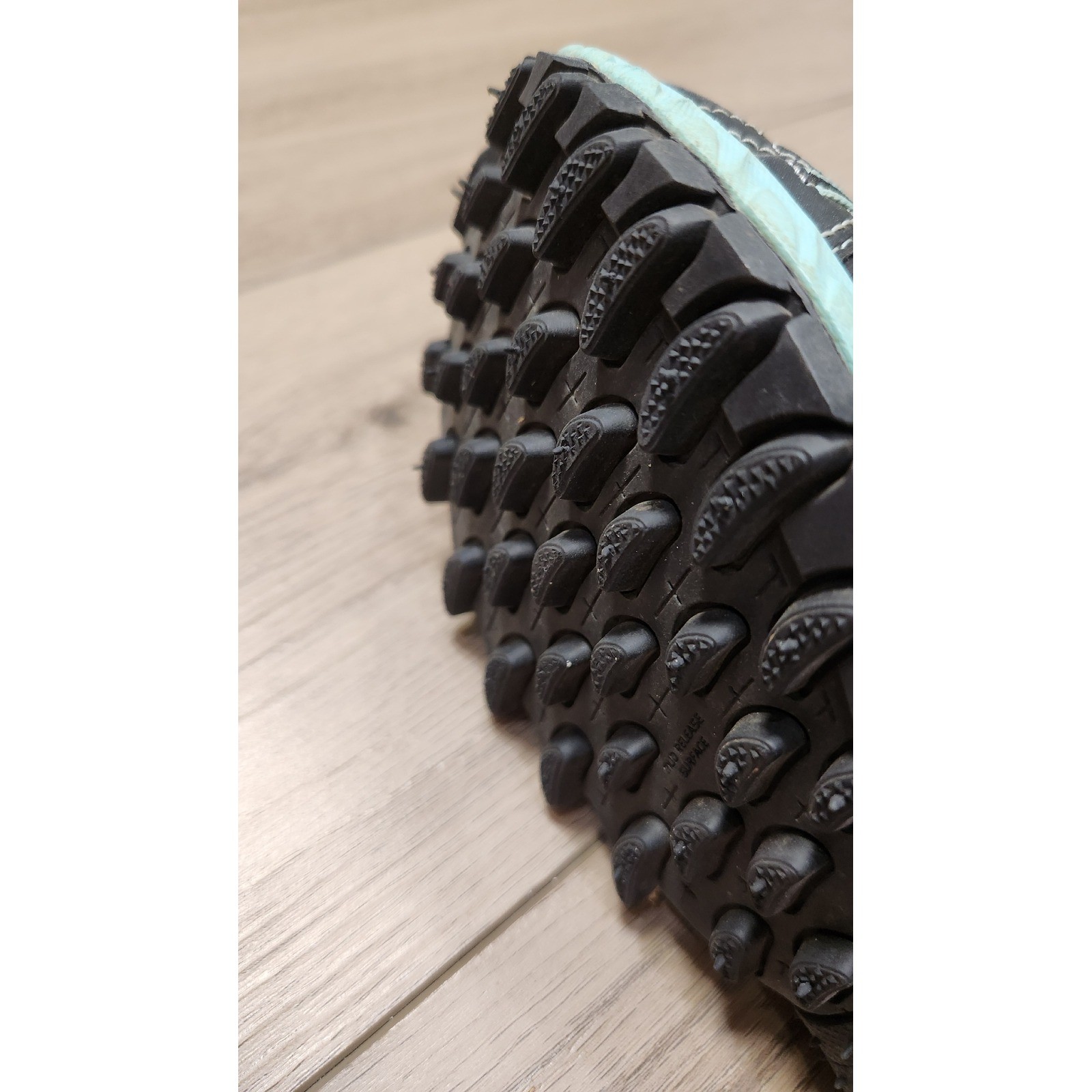 Adidas Thrasher 1.1 Trail Running Shoes Womens Size 7 Sneakers Hiking Outdoor