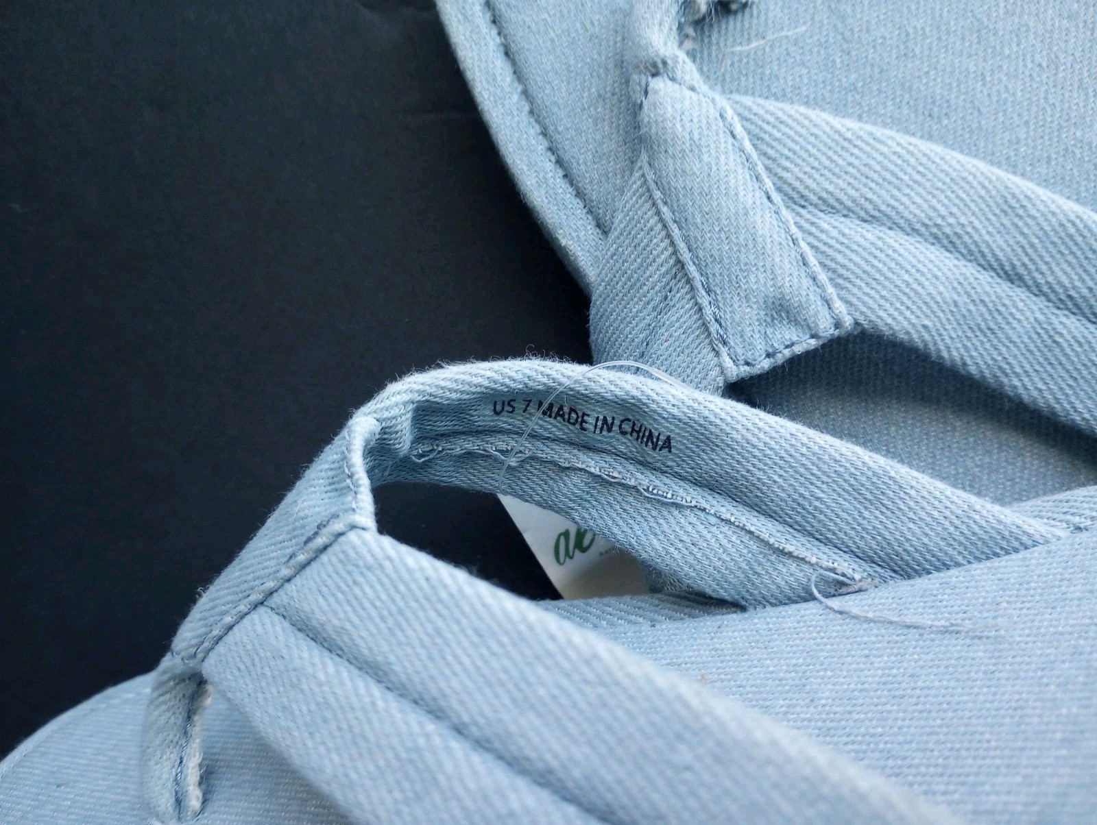 NWT Aerie Square Toe Flip Flop Denim Size 7