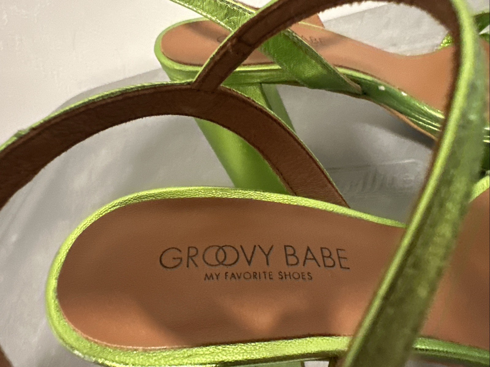 Groovy Babe Metallic Green Platform Funky Ankle Straps Sandals Heels Sz 39/ 8.5
