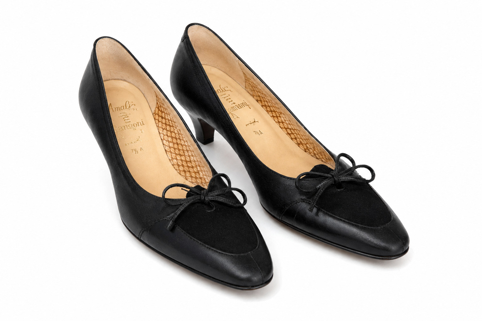 Amalfi by Rangoni Italy Black Leather Kitten Heel Pumps Women 7.5A Narrow