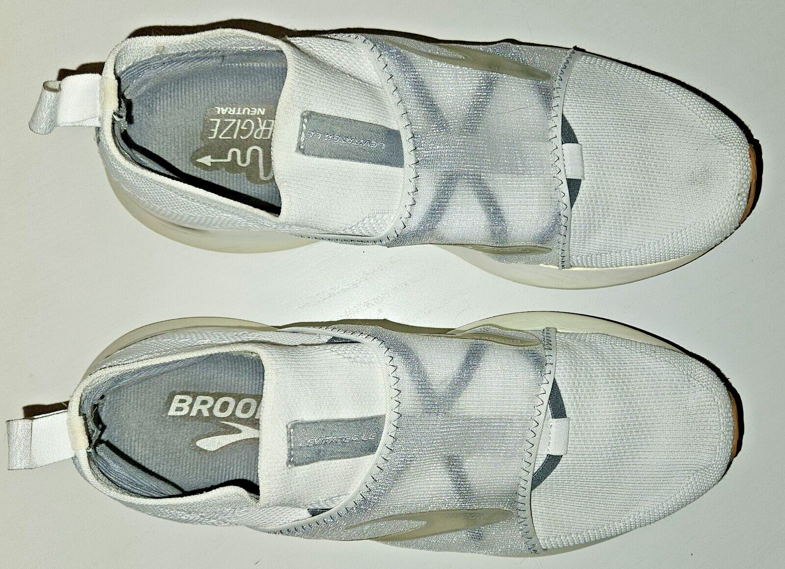 Brooks Levitate 4 LE White Running Shoe Womens 9 Slip On Sneaker