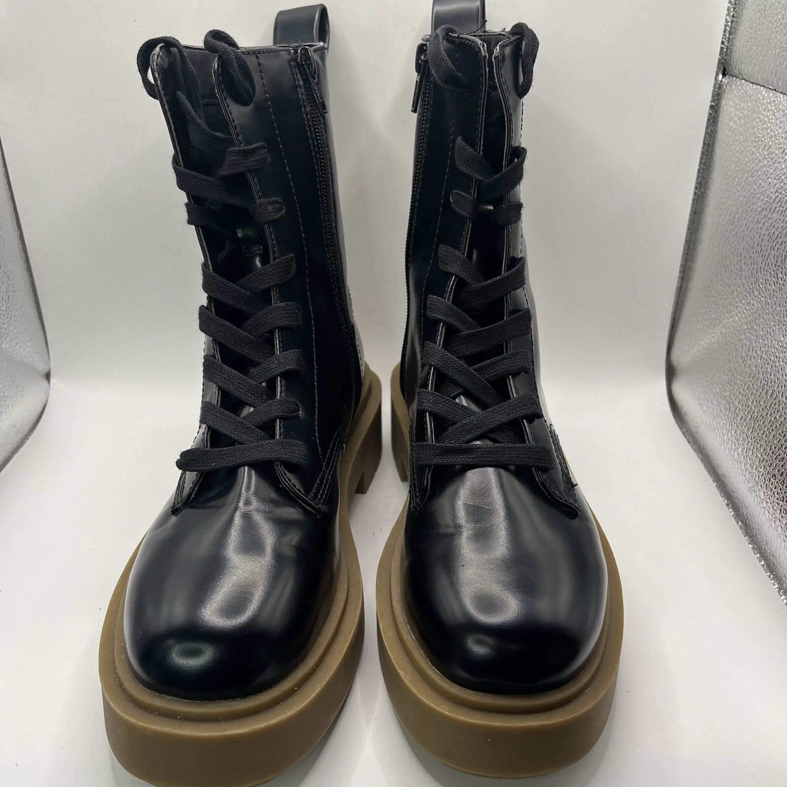 H & M Women’s 7 Combat Boots Black Tan Sole Chunky Lace Up Side Zip