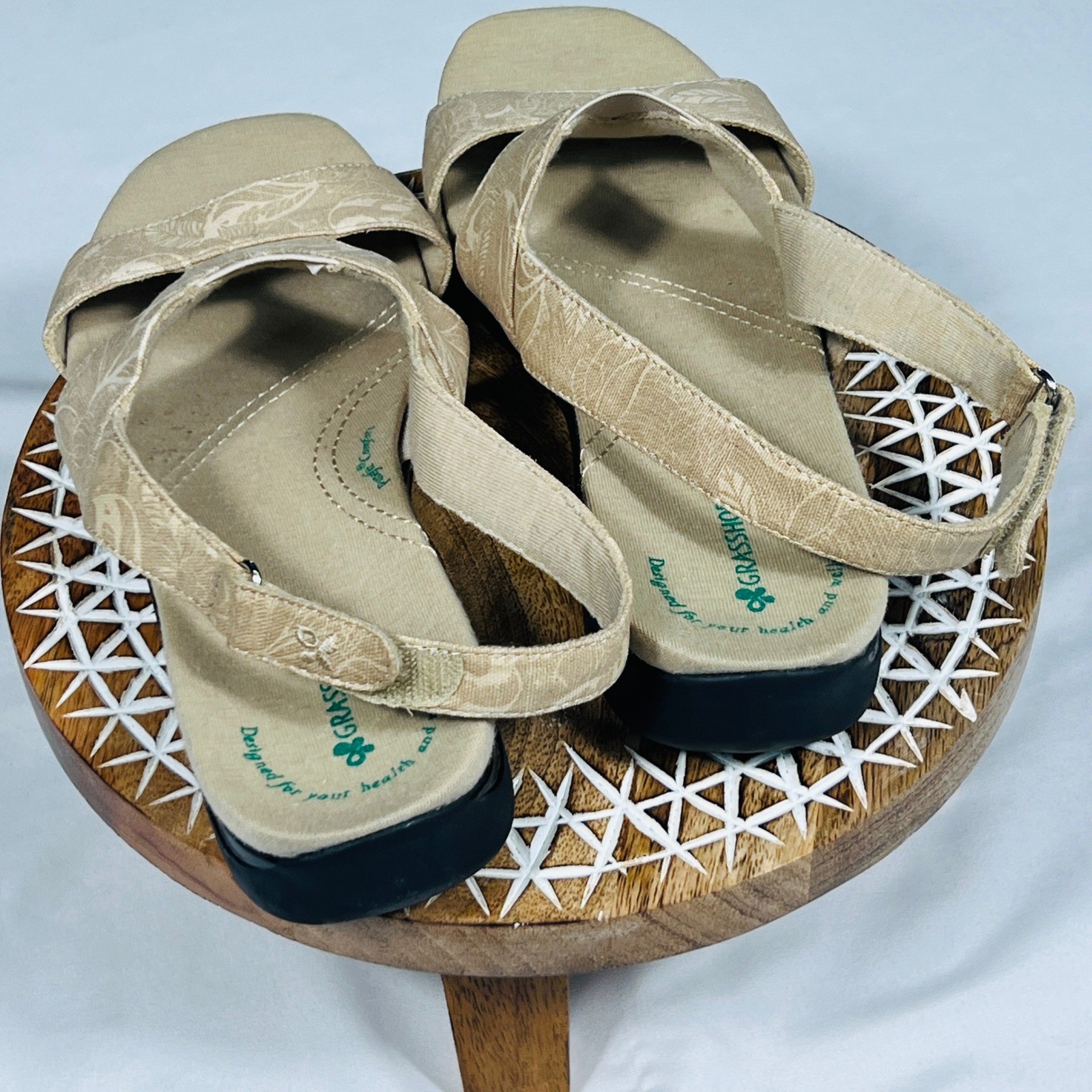 Grasshoppers Cece Tan Leaf Print Slingback Comfort Sandals Womens 8.5 M EF48655
