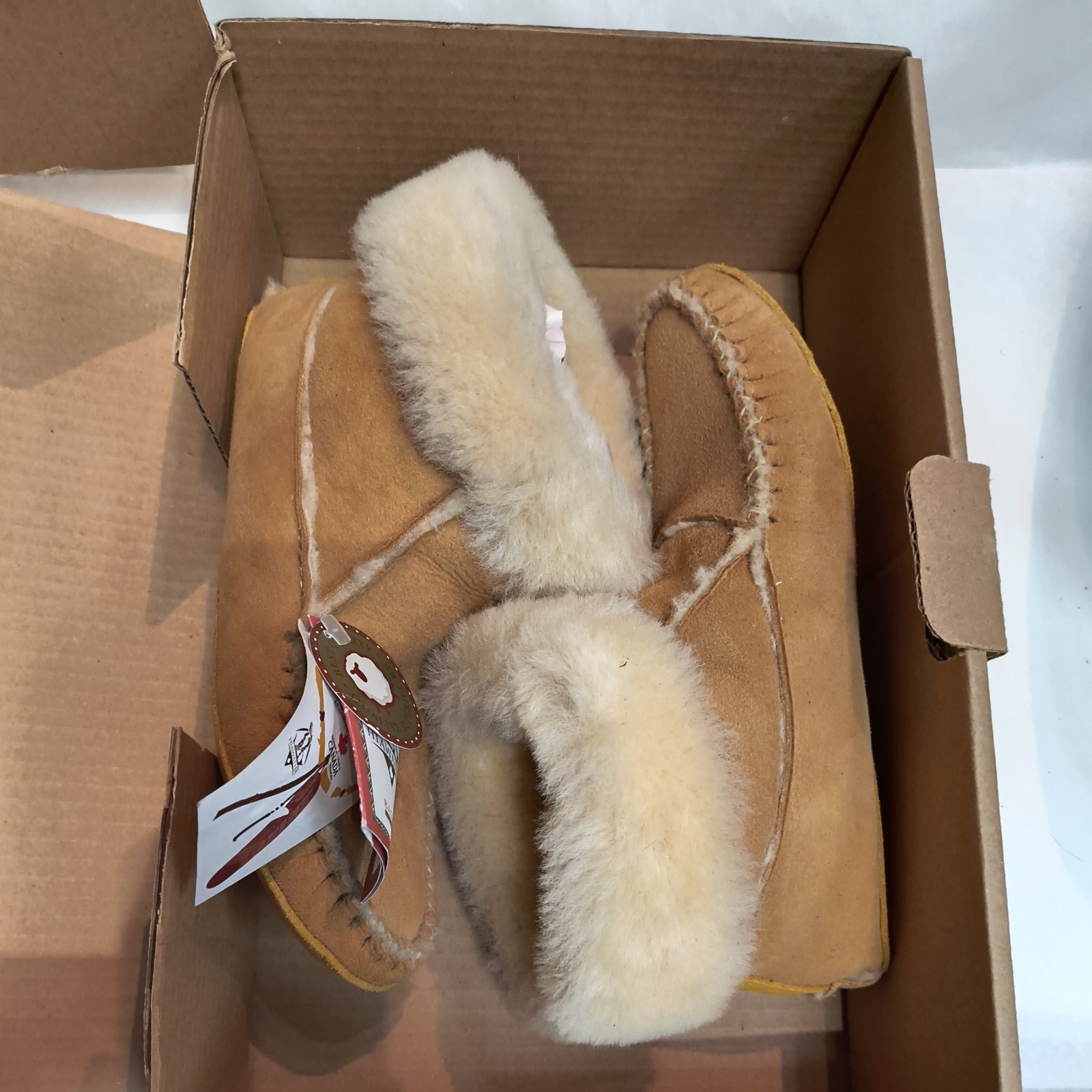 Bastien Industries Hiawatha Moccasins Style 771 Women’s Size 6