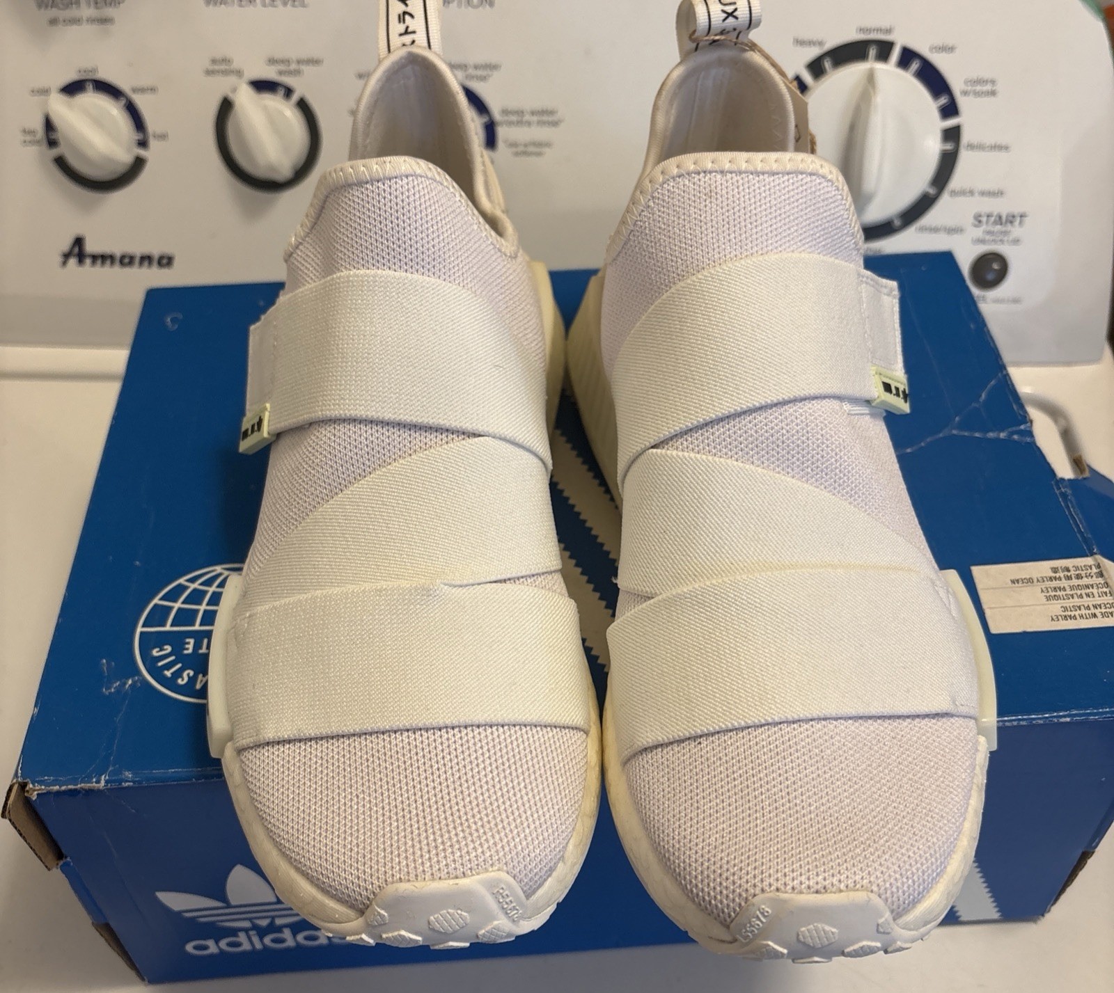 adidas NMD_R1 White Women Sneakers GW5699, Size 9 NO BOX – NEW