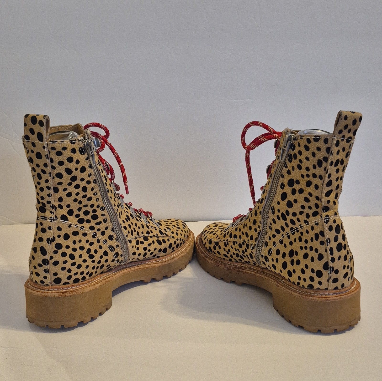 Dolce Vita Women’s Leather Animal Print Combat Ankle Boots Lace-Up Zip 8.5