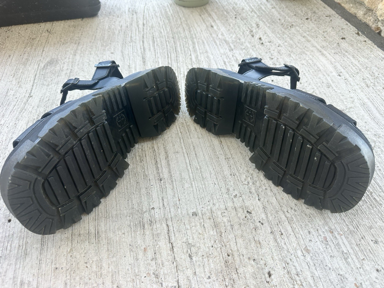 Dr. Martens Mattison 2 Strap Platform Sandals Black Leather Women’s Used