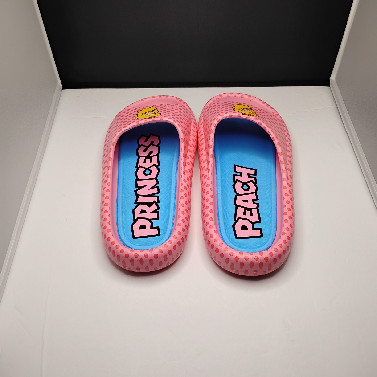 Super Mario Bros Princess Peach Flip Flop Sandles In Pink