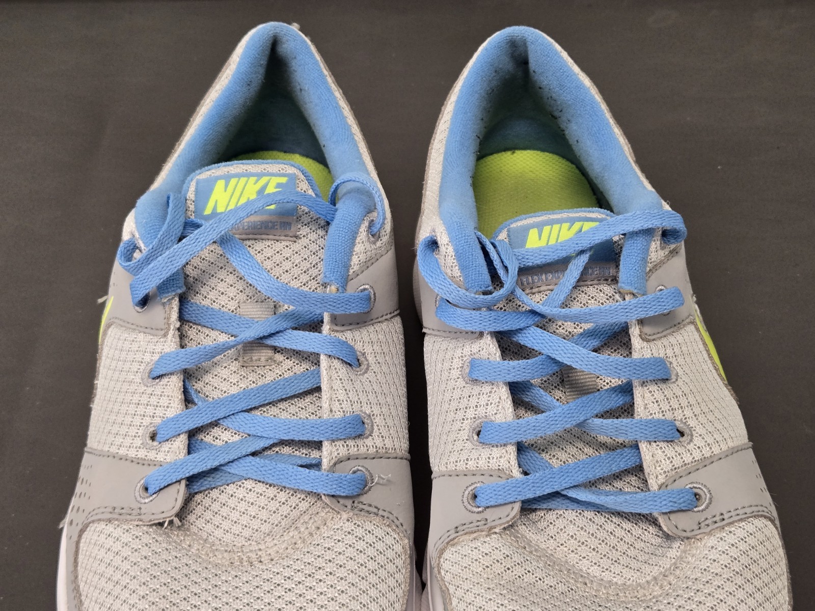 Nike Flex Experience RN Womens Athletic Running Shoes Gray Blue Year 2012 Sz 11