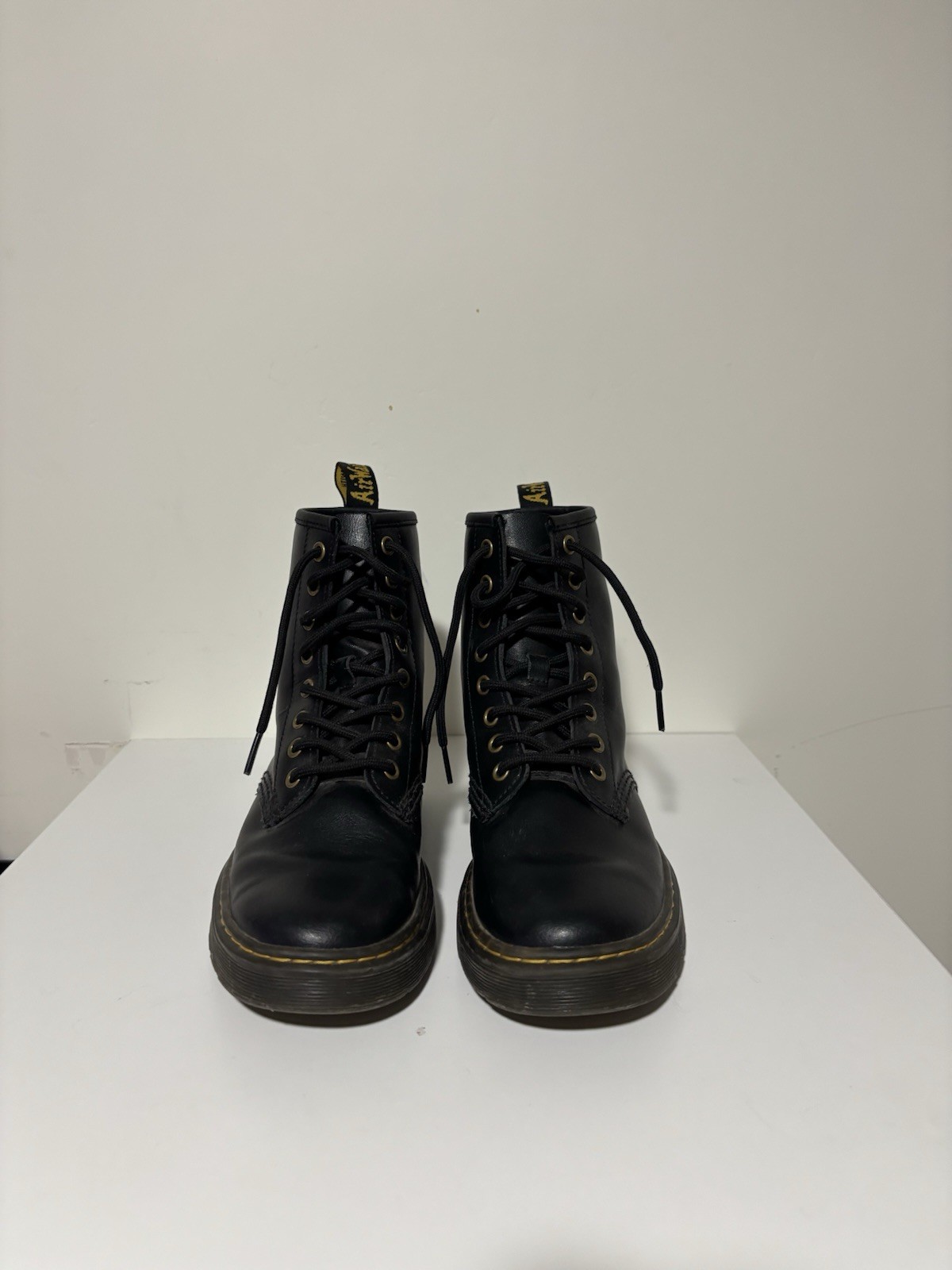 Dr. Martens black leather lace up boots Unisex