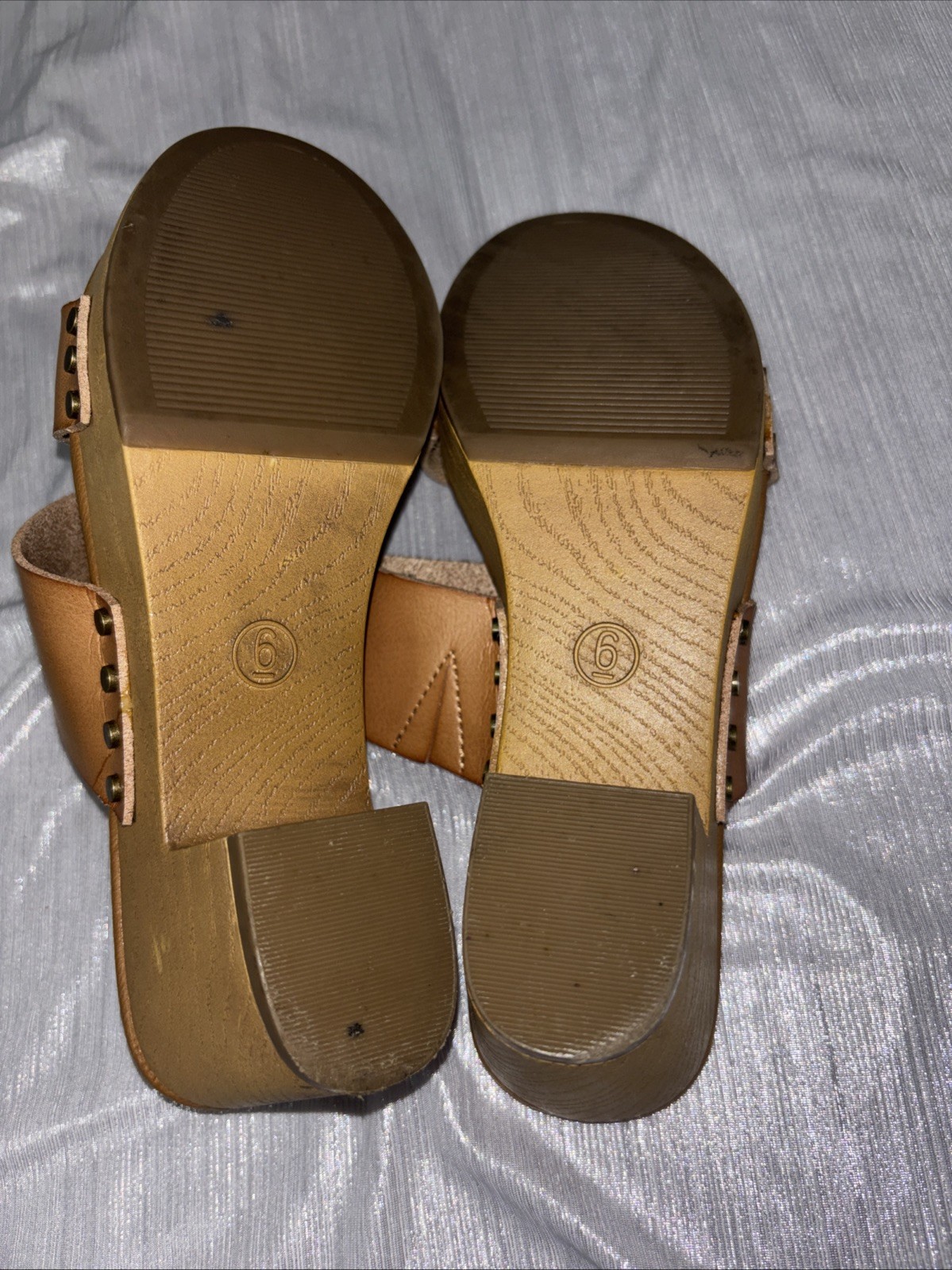 Universal Thread Women’s Strap Chunky Platform Heel Size 6 Cognac Stud See Note