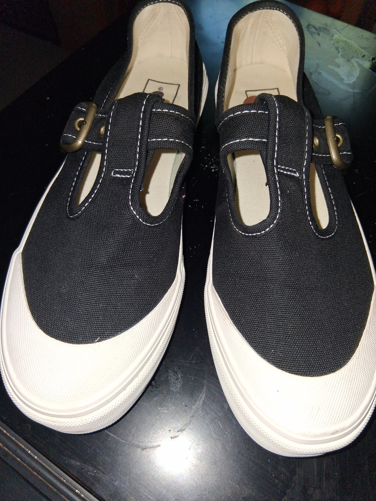 VANS Womens Mary Jane Canvas Buckle Strap Slip-On Shoes Black/White Size 9.5