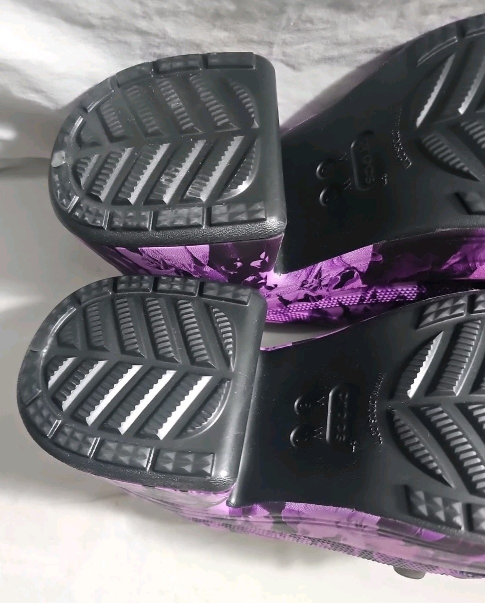 CROCS Siren Hyper Floral Clog ‘Black Multi’ Size M- 8 W-10