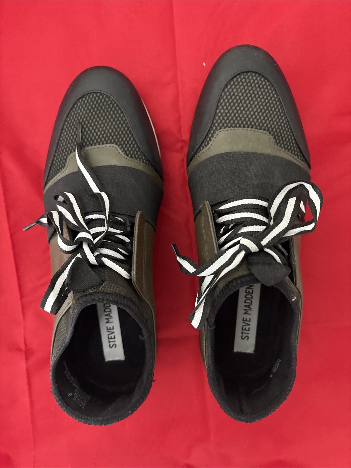 Steve Madden Antics Shoes Women’s Sz 8 Black & Silver Lace-Up Fashion Sneakers