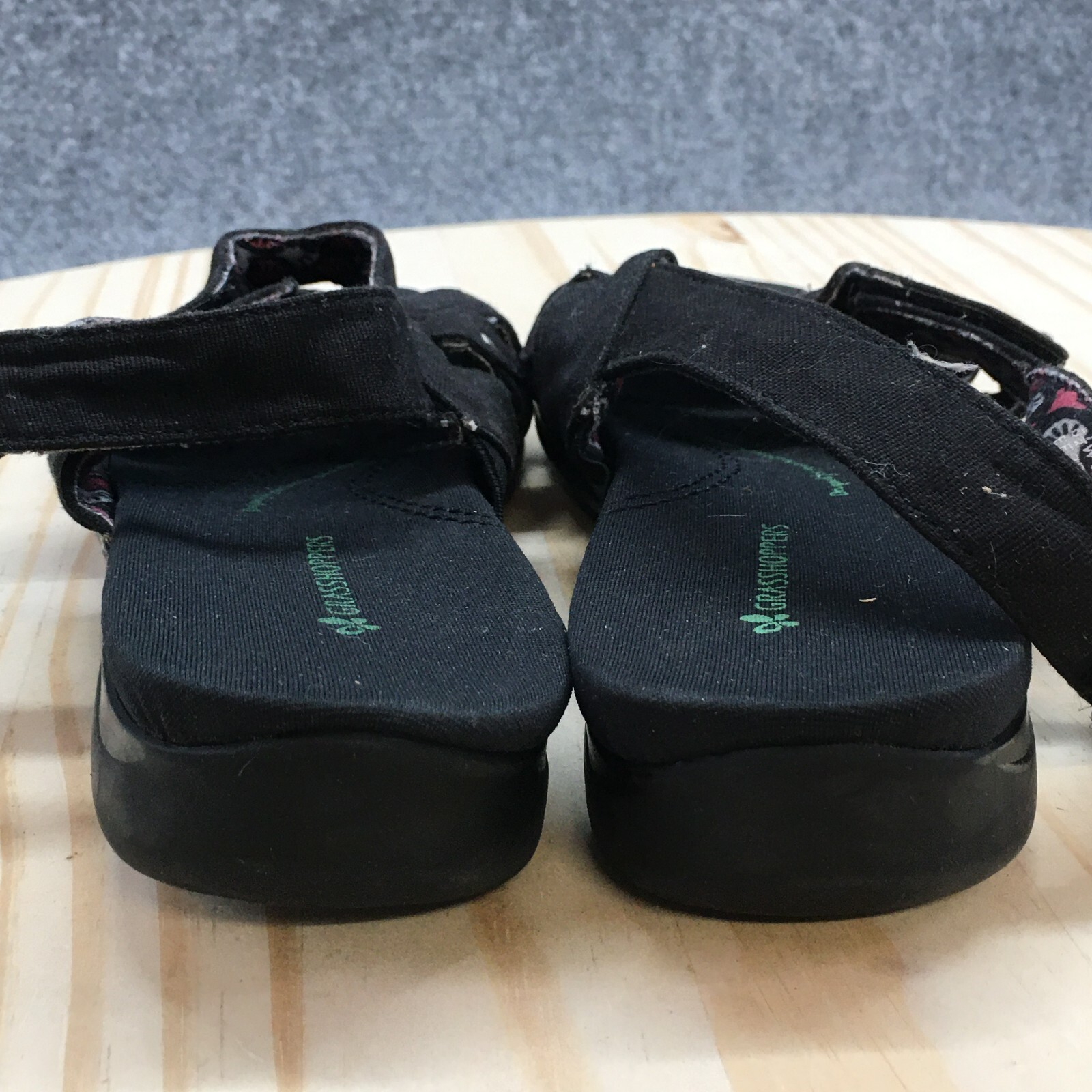 Grasshoppers Sandals Womens 6.5 W Beach Front Slingback Strappy Black Wedge