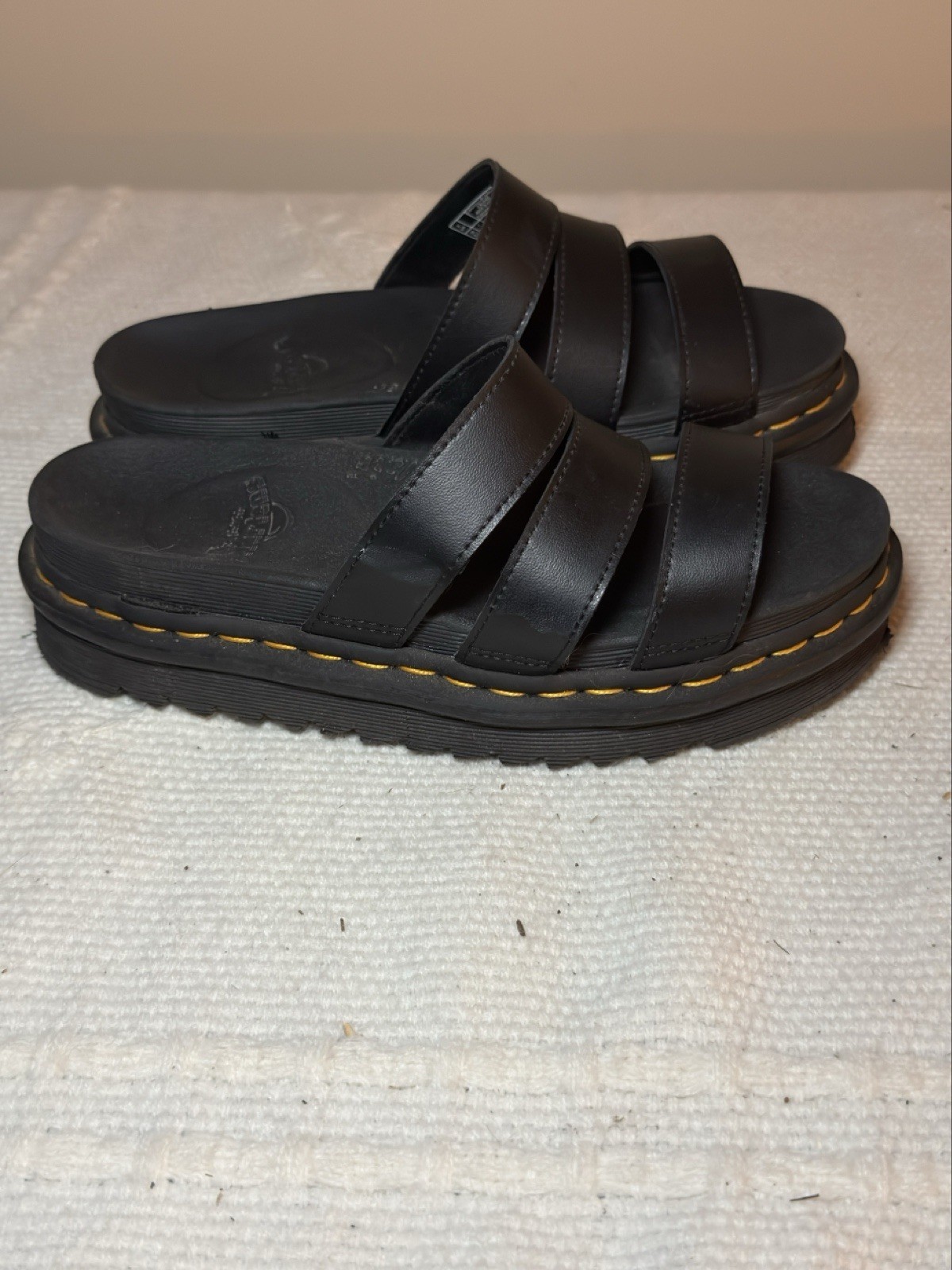 Dr. Martens Blaire Platform Sandals Women’s Shoes 7 US 5 UK Black Leather