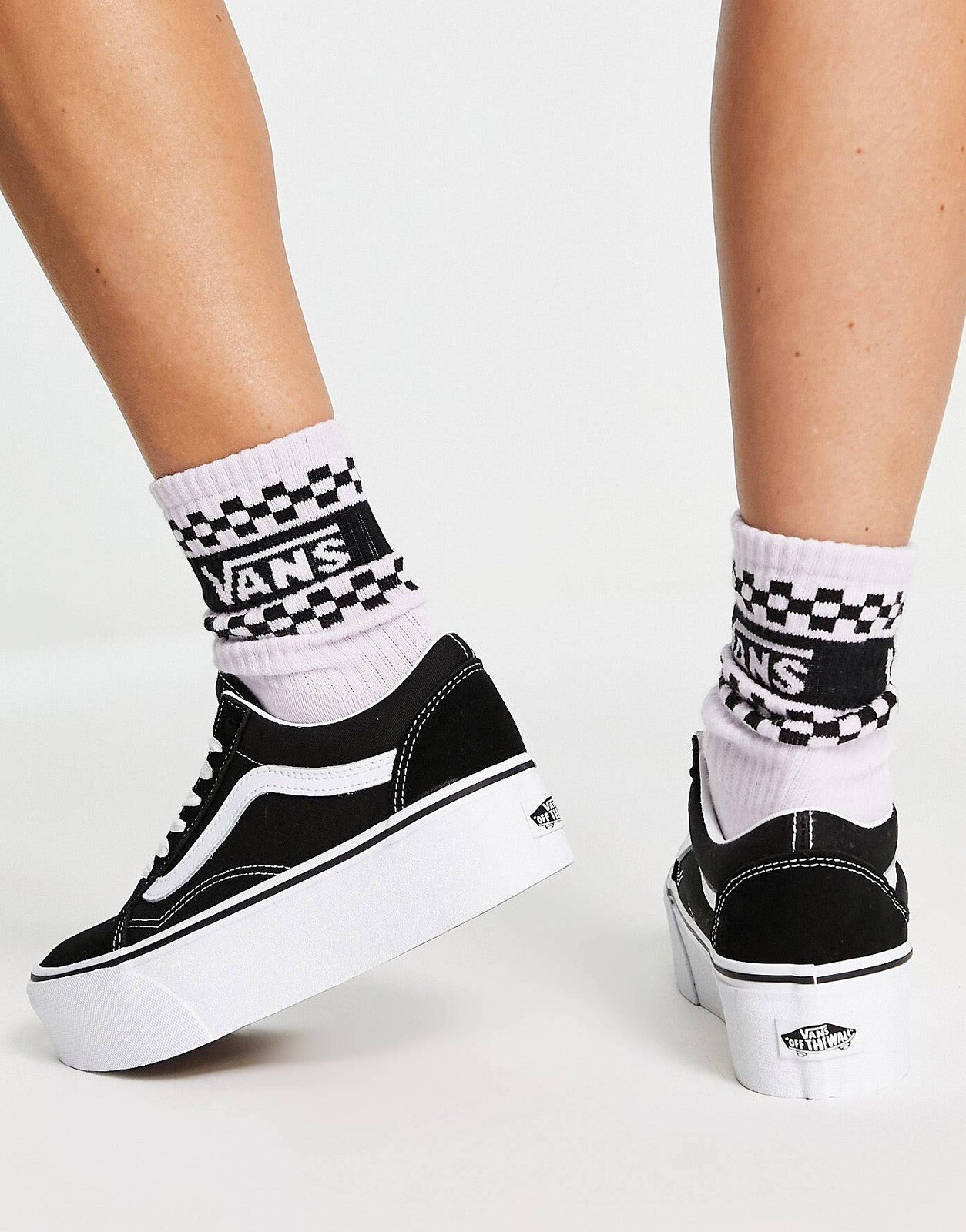 Vans Old Skool Stackform 34mm Women’s sneaker Size 6-10 Black, White