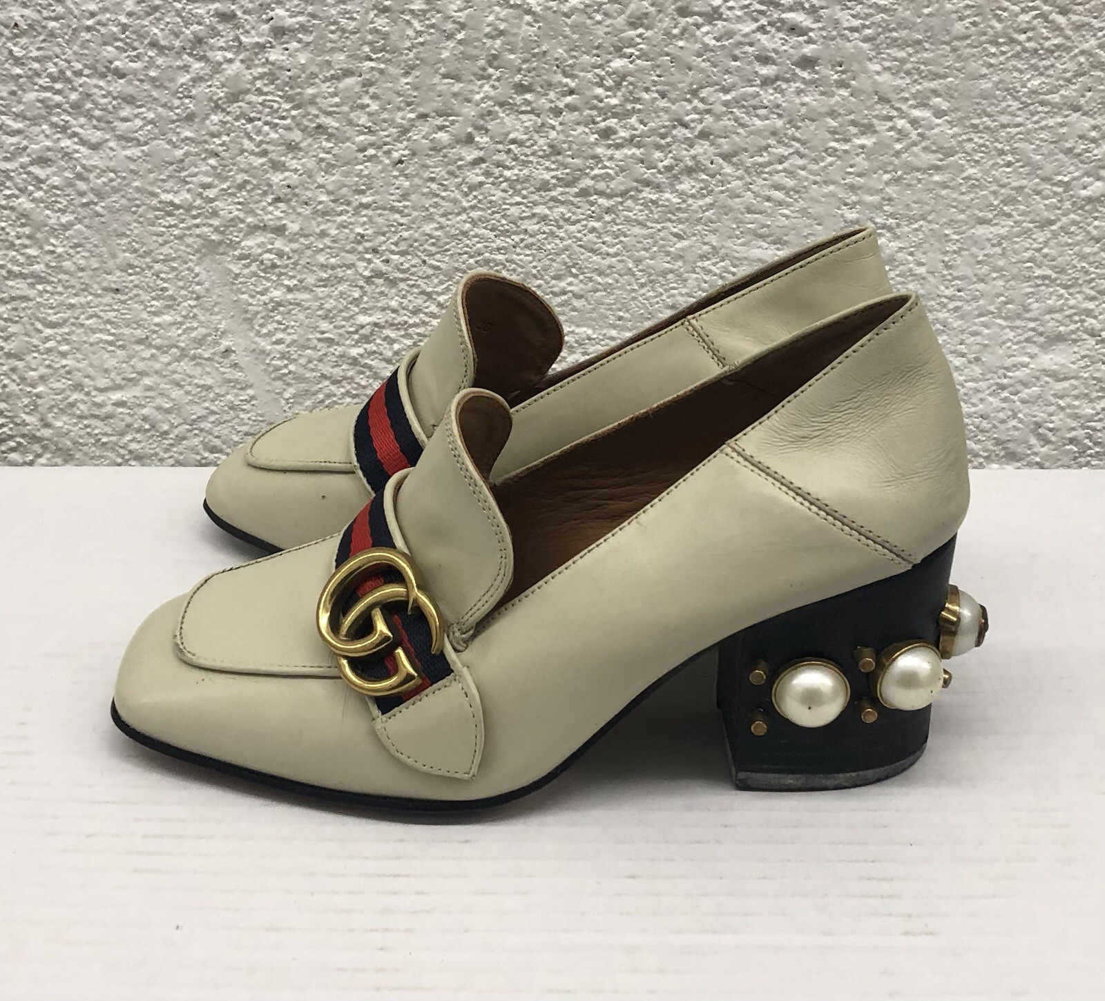 Gucci Marmont Gg Peyton Faux Pearl Leather Platform heel Pump 36 EU 6 US C318