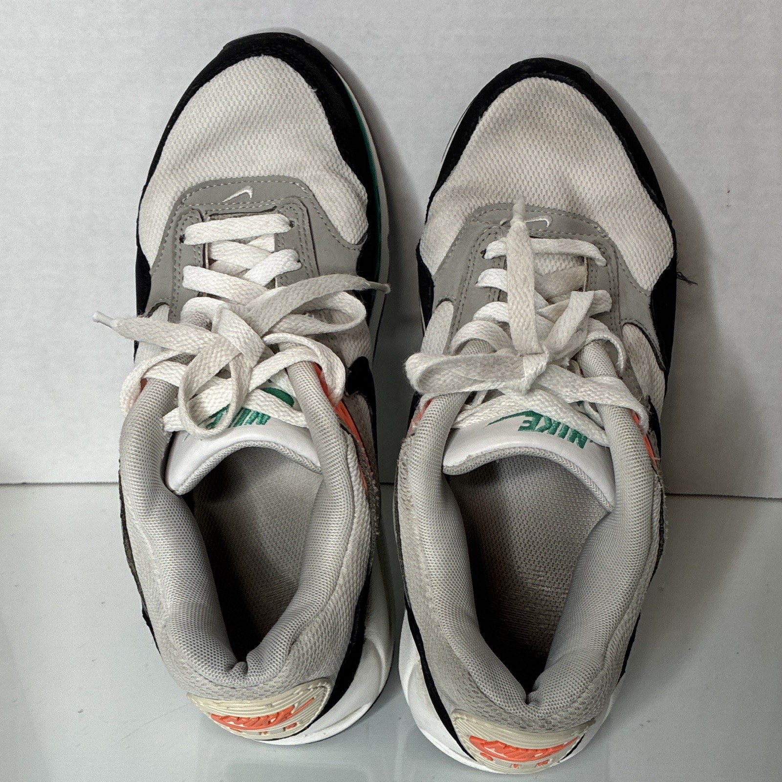 Nike Air Max Correlate Low Top Lace-Up Sneakers White/Black/Green/Orange