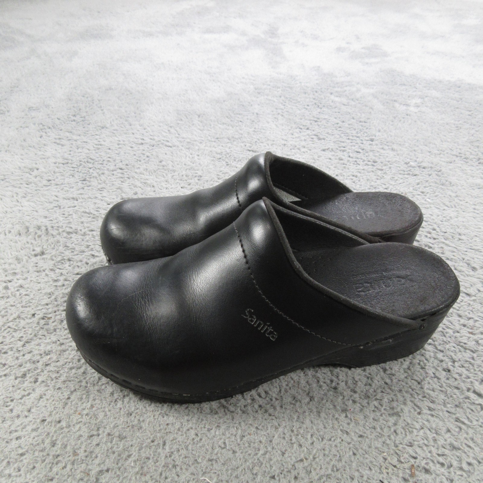 Sanita Shoes Womens 37 Black Leather Slip On Clogs Non Slip Workwear Comfort
