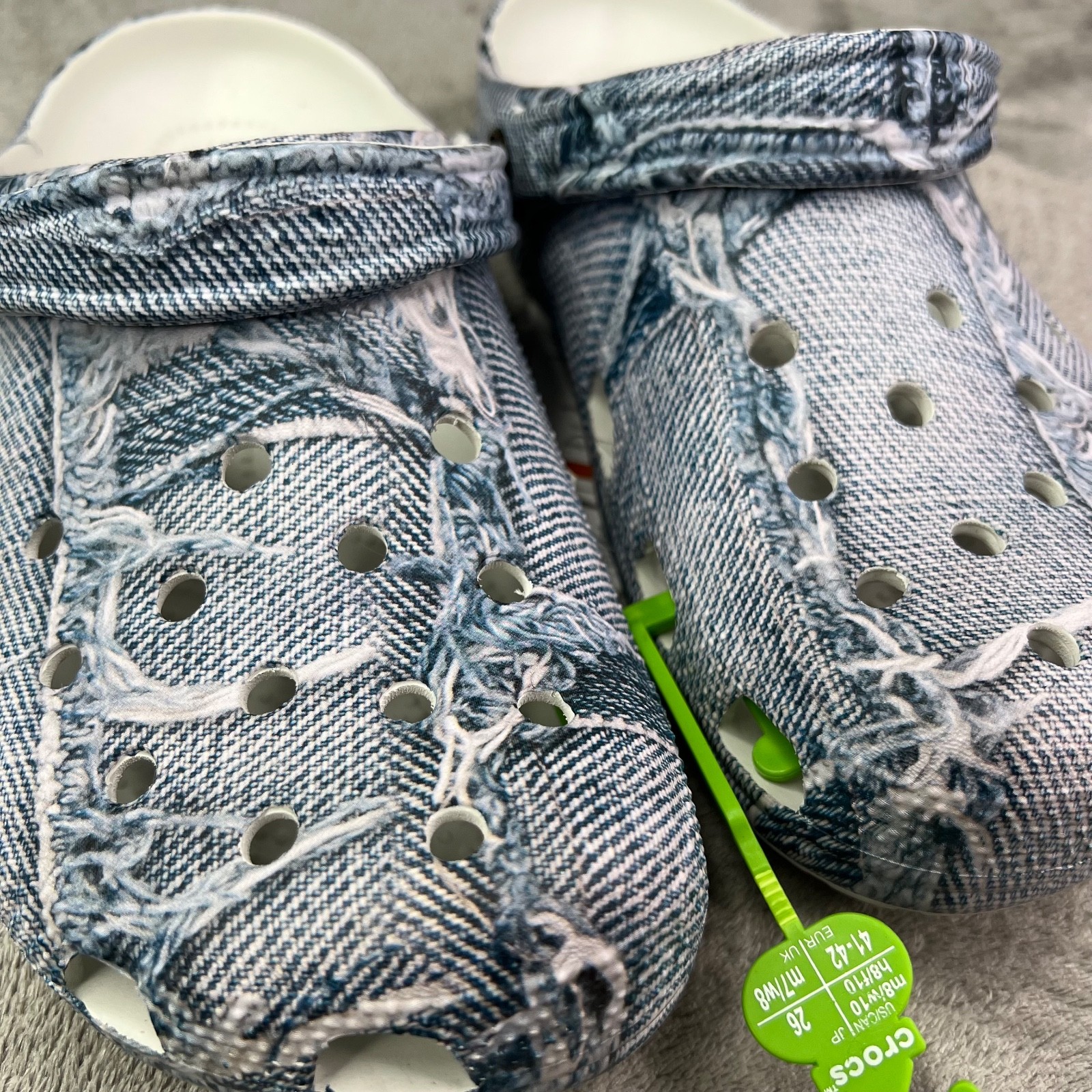 Crocs Classic Denim Clogs Unisex Adults Mens 4 Womens 6 Blue 210402-4MH NWT New
