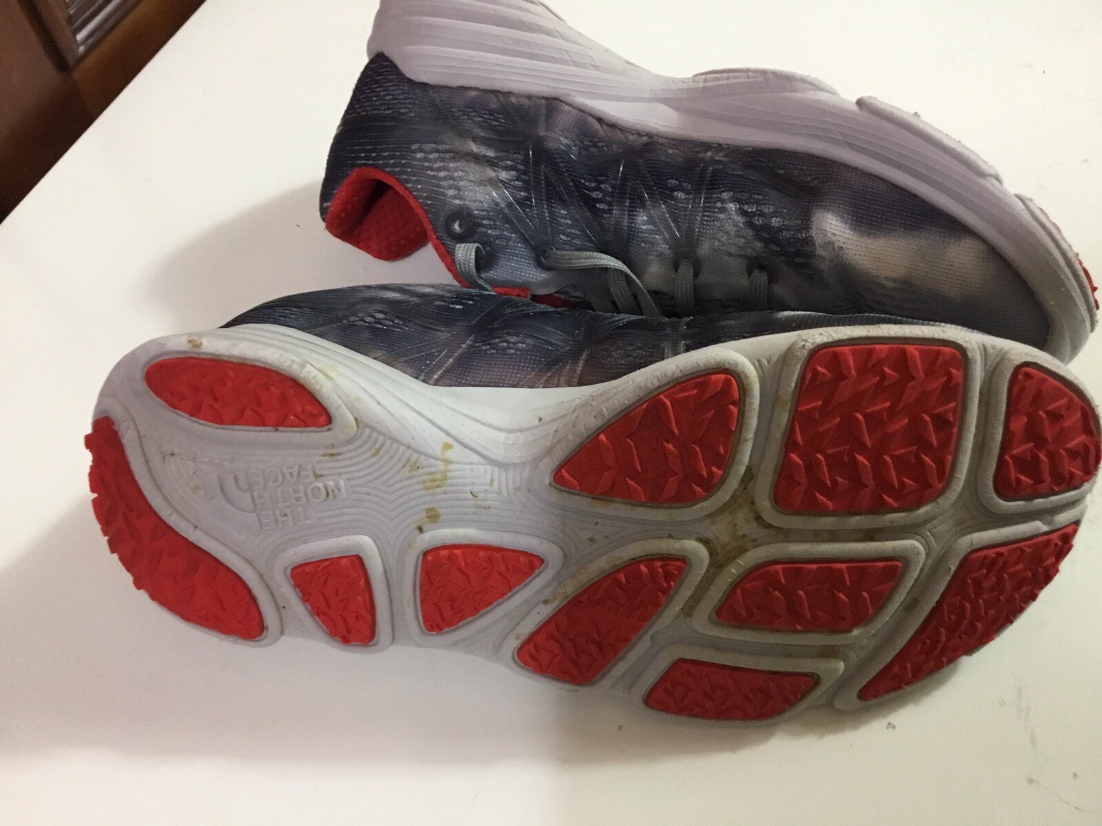 womens the north face sneakers size 5 flight rkt gray, white, red euc as picture