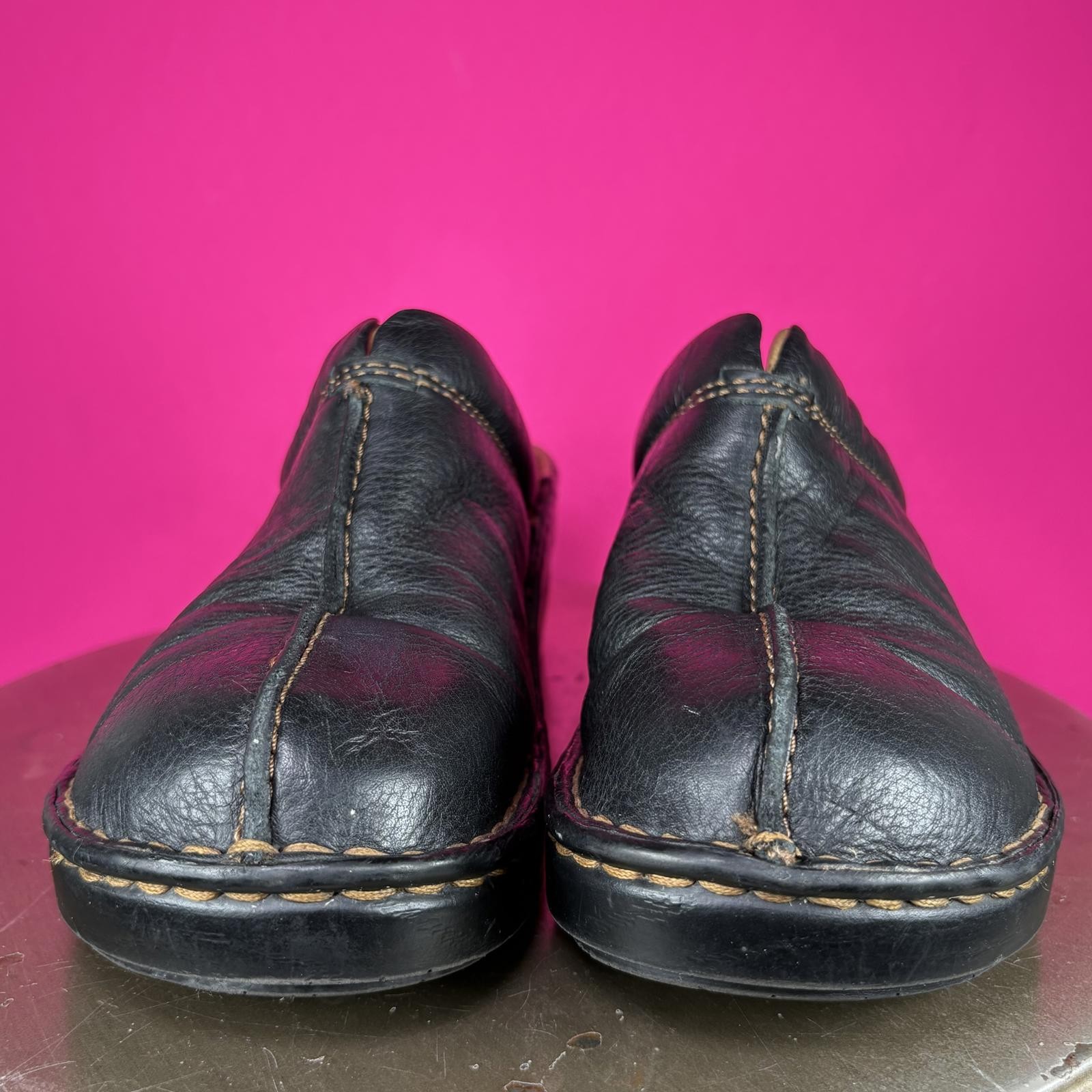 Born Black Pebbled Leather Mule Clog US 6 EU 36-37 (23cm)
