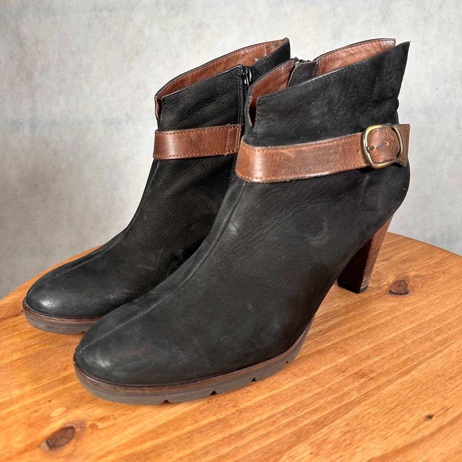 Paul Green Leather Ankle Boots Women 7 Black Brown Good Buckle Side Zip