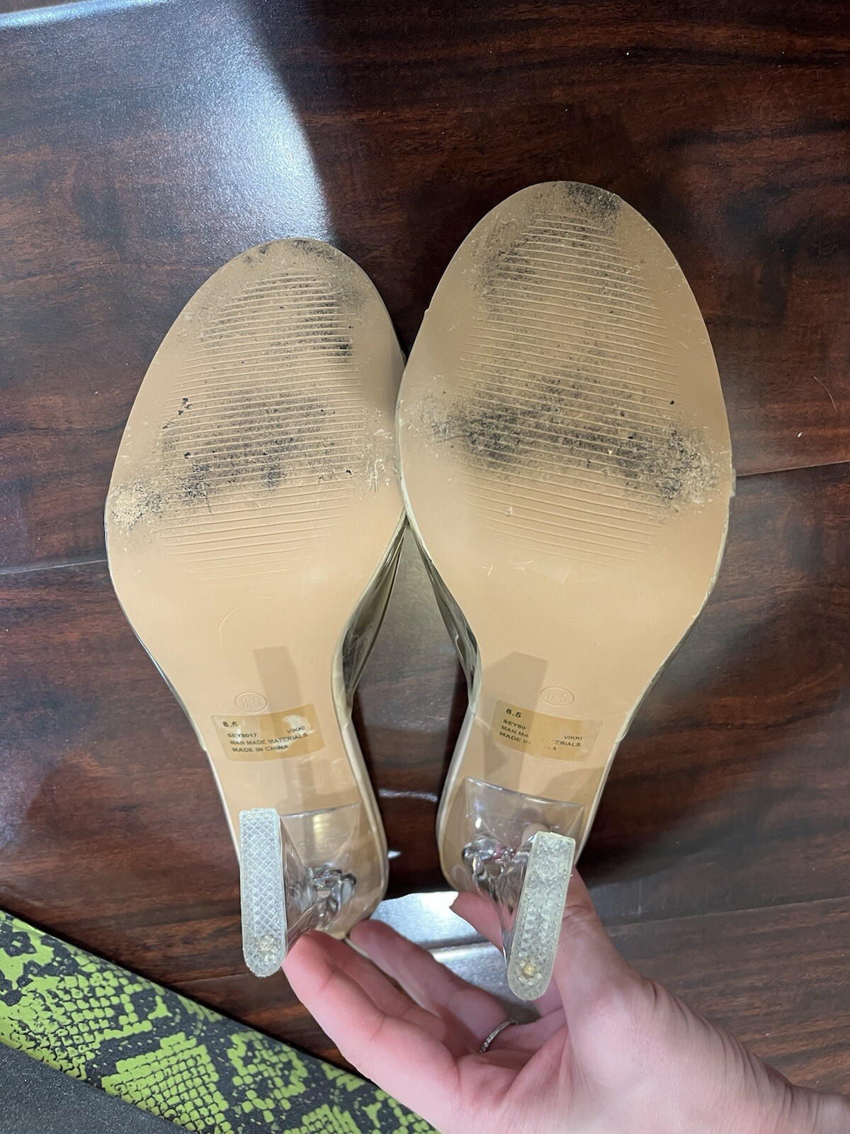Cape Robbin Vikki nude clear vinyl heels mules 8.5
