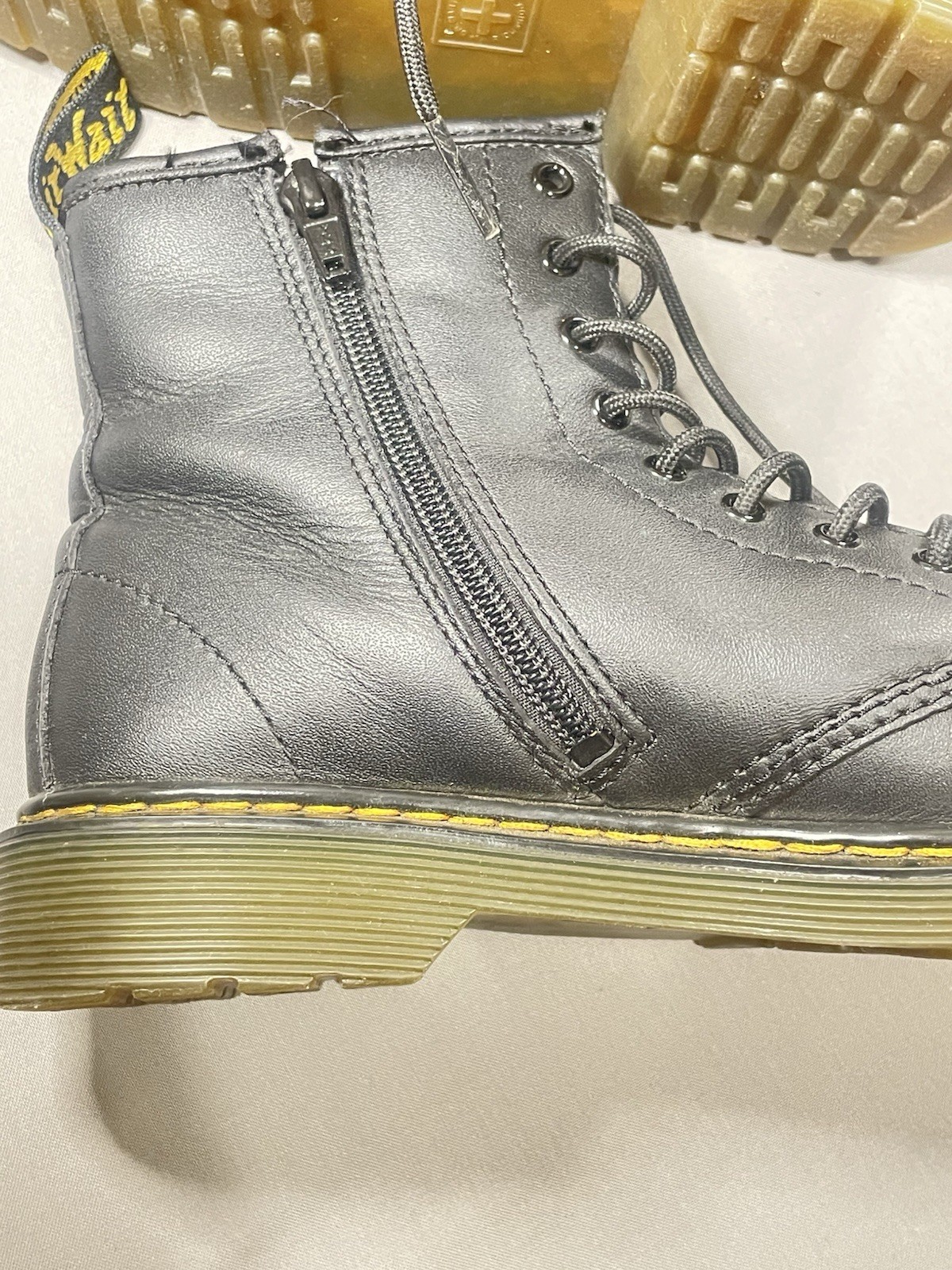 Dr. Martens 1460 Women’s Original Smooth Leather Boots Black, US 6