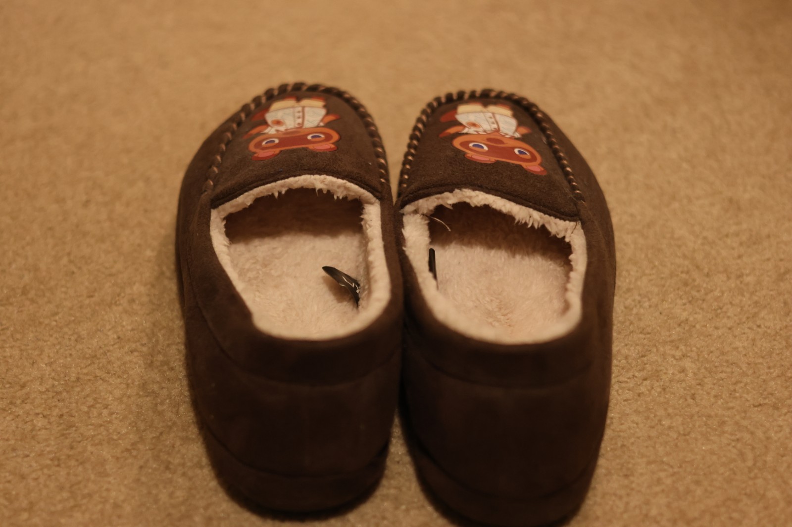 Large L XL Animal Crossing Tom Nook Brown Slippers – Only worn once or twice!